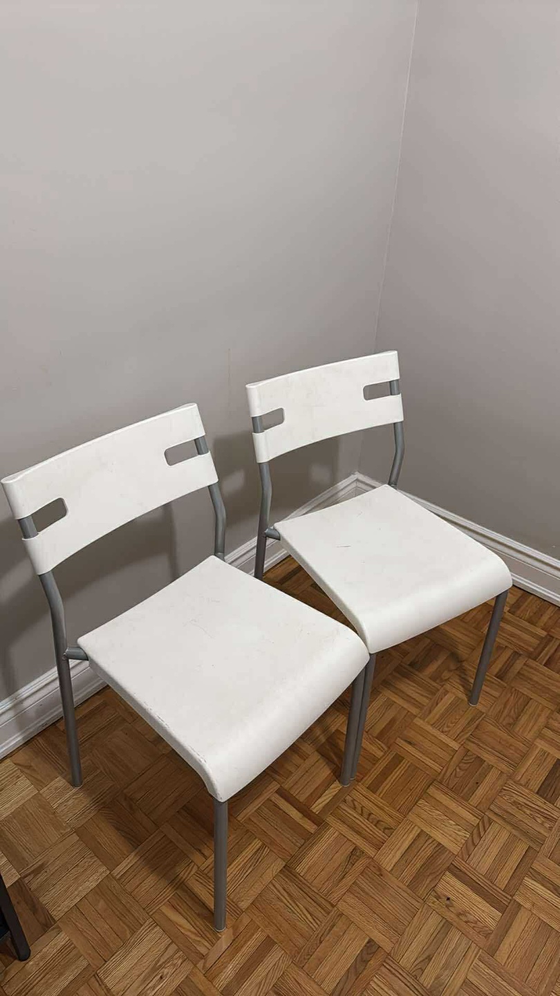 Table & 2 Chairs - White - photo 4