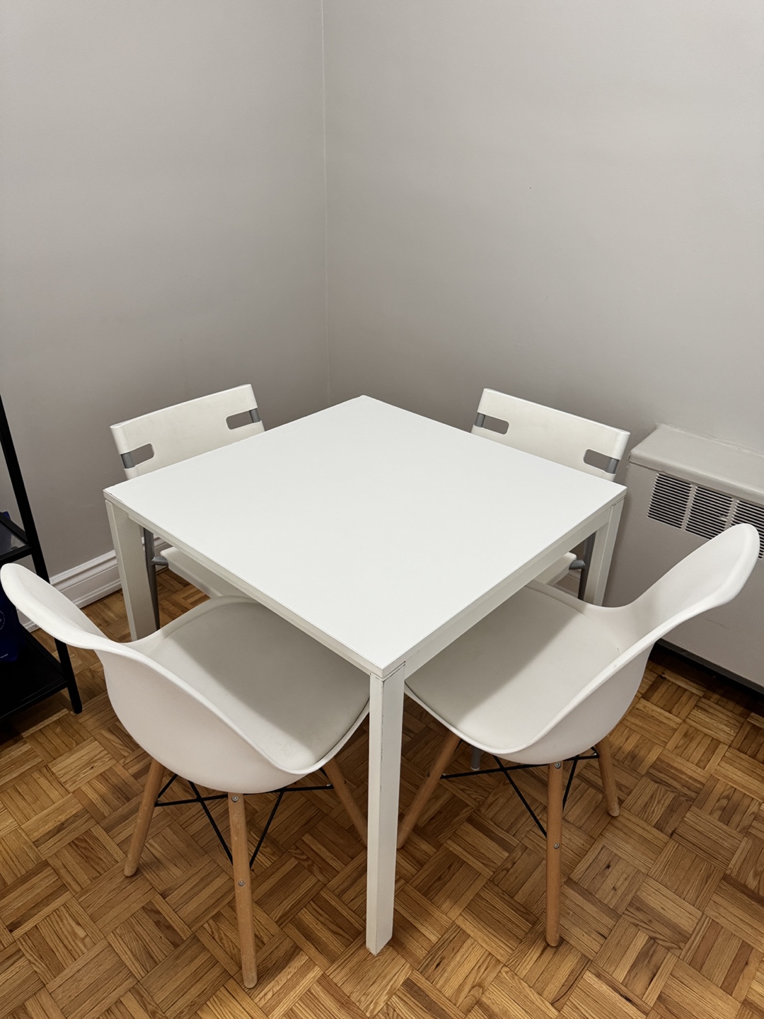 Table & 2 Chairs - White - photo 2