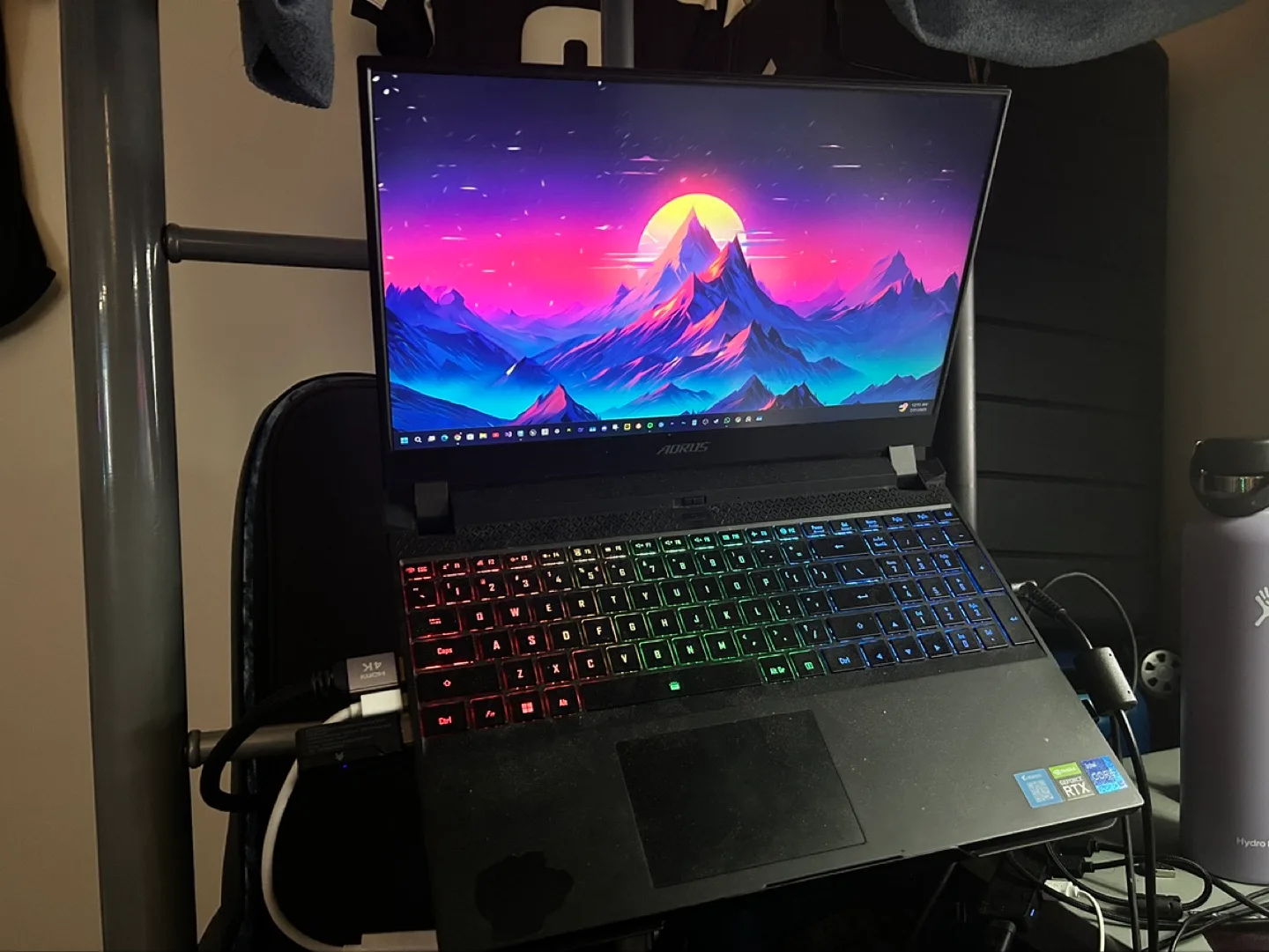Gigabyte Gaming Laptop AORUS 5SE thumbnail