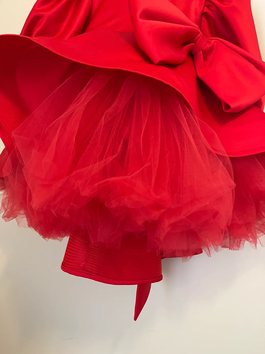 PRACTICALLY NEW: Red elegant Custom-Made size 2-4y image indicator(6)