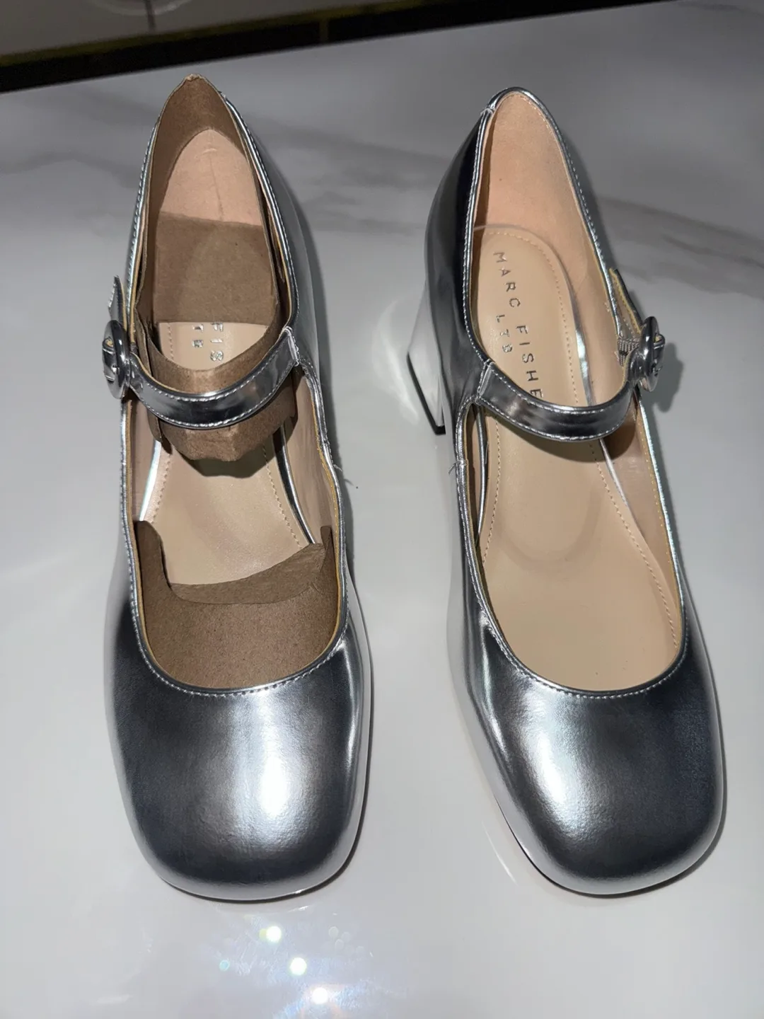 Marc Fisher Nessily Silver Pumps - Size 6 image indicator(3)