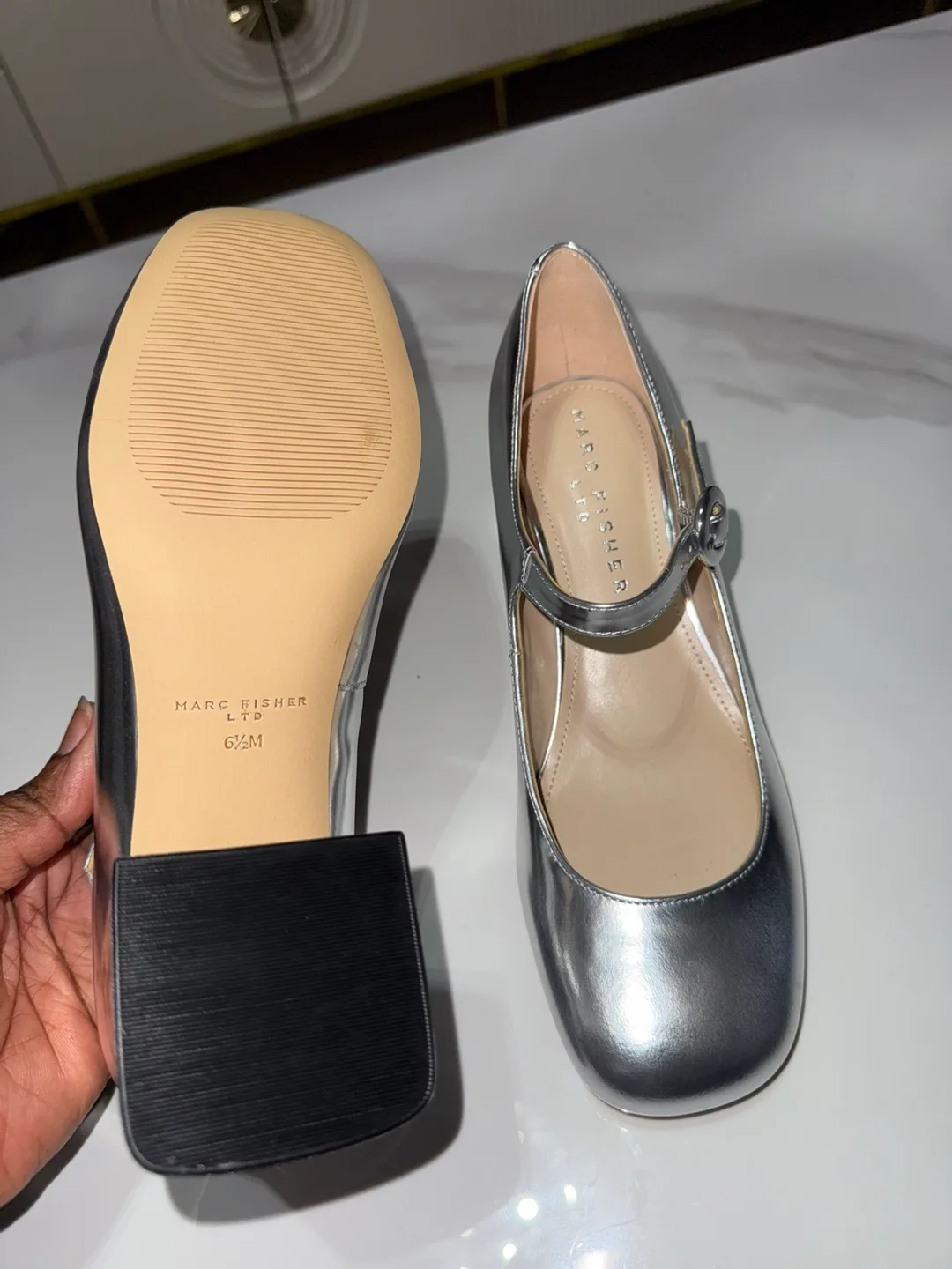 Marc Fisher Nessily Silver Pumps - Size 6 image indicator(4)