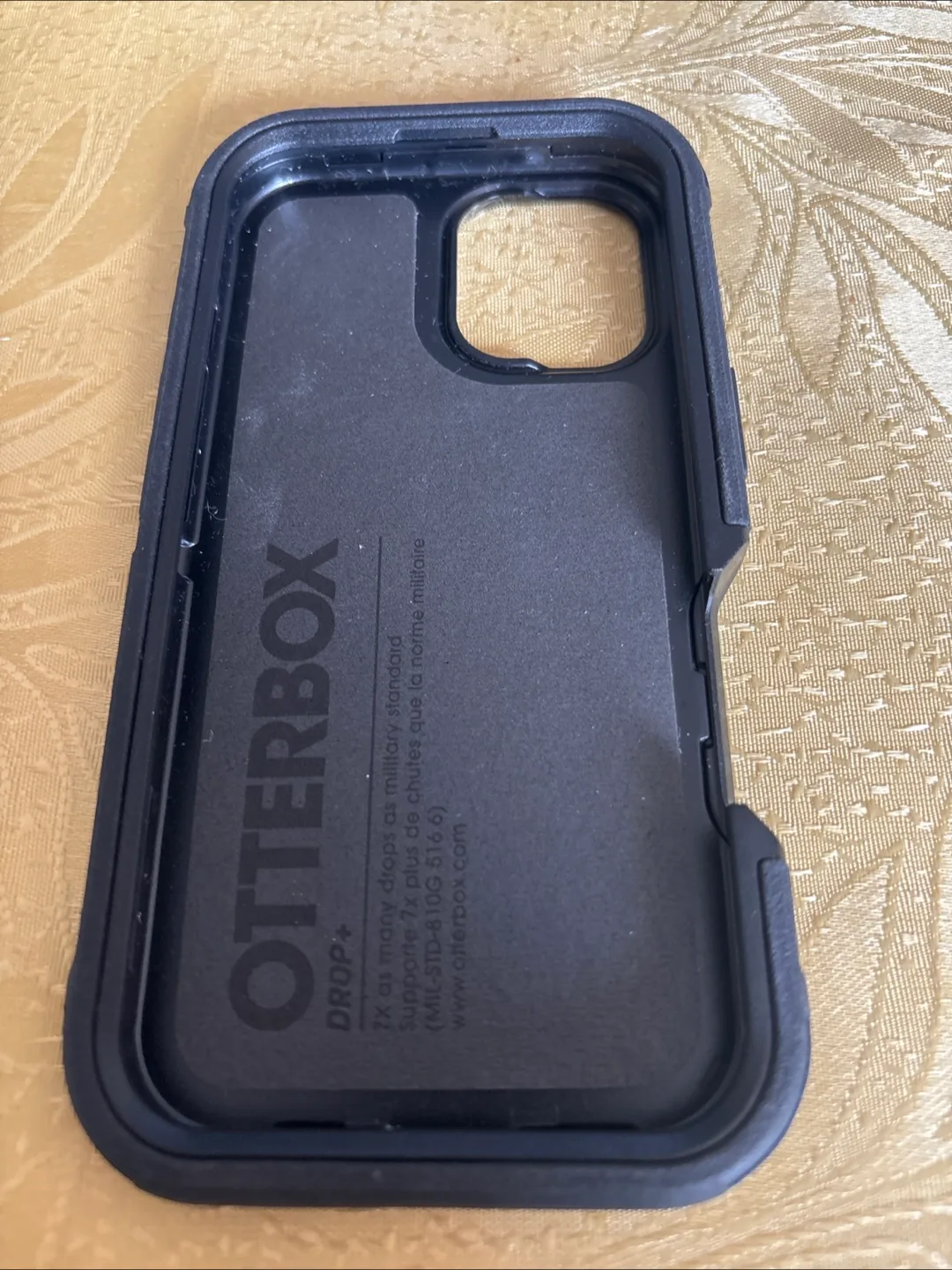 OtterBox iPhone 16 Plus Defender Case thumbnail