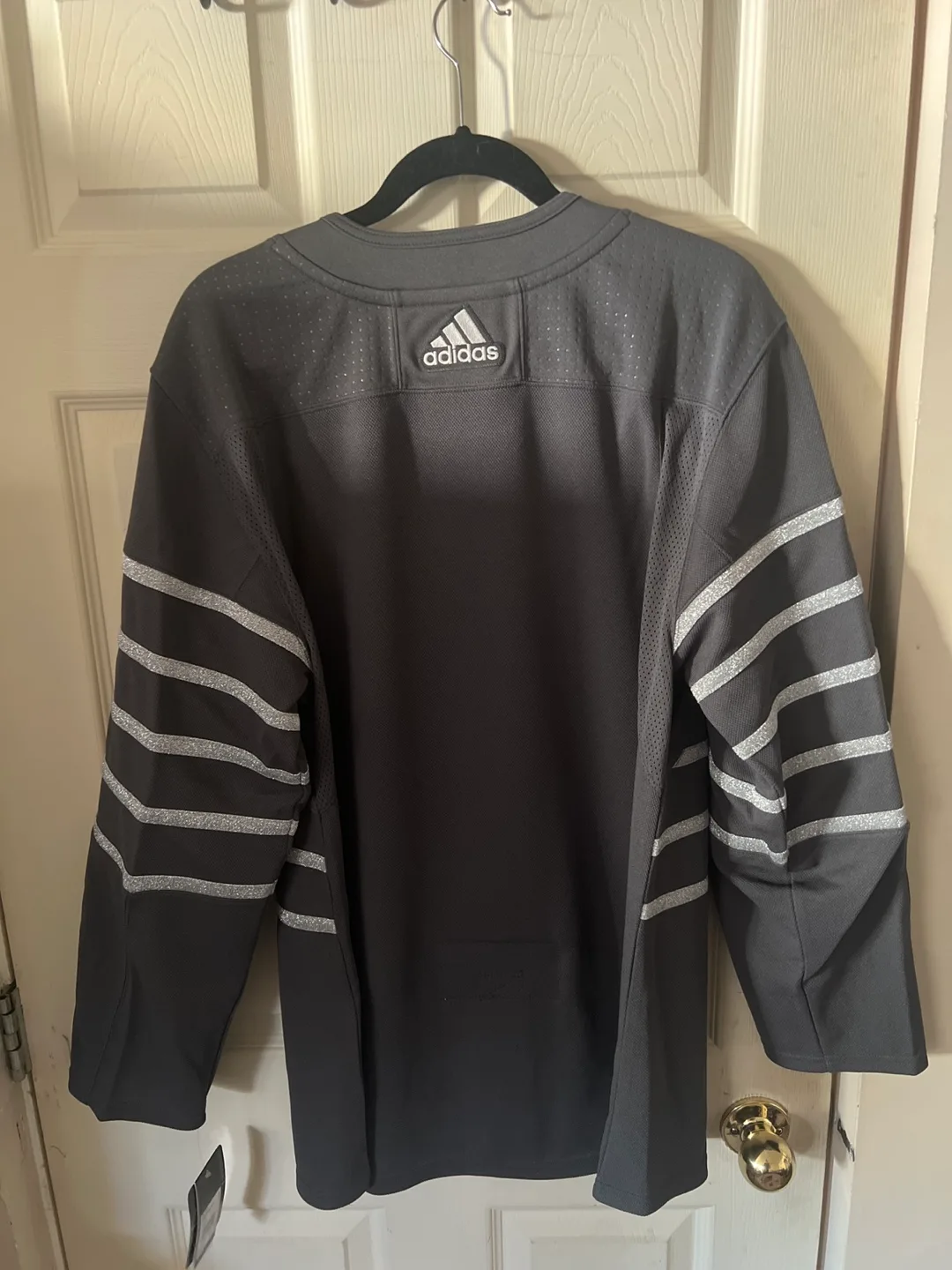 2020 NHL All Star Game Vancouver Canucks Jersey image indicator(4)