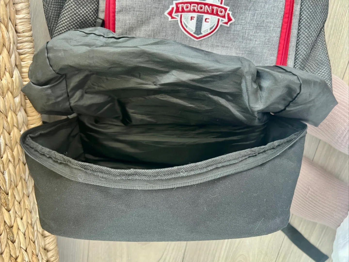 Official MLS Toronto FC Backpack image indicator(4)