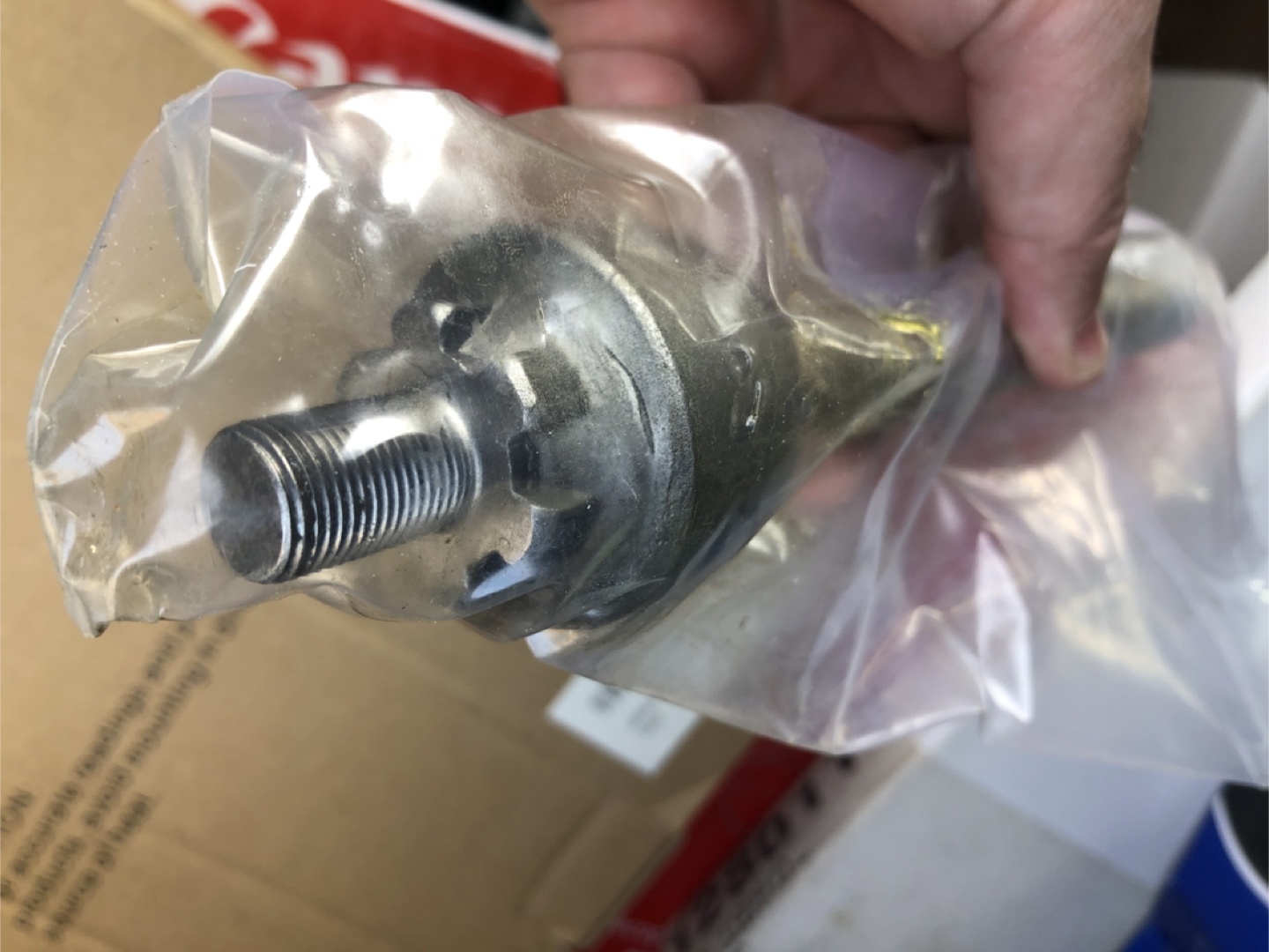 MAXEEn Rack End M381298