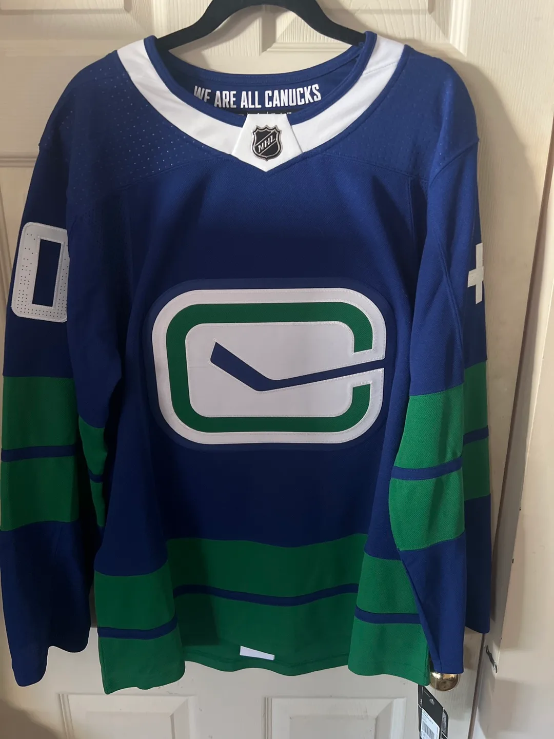 Adidas Vancouver Canucks Elias Pettersson Jersey thumbnail
