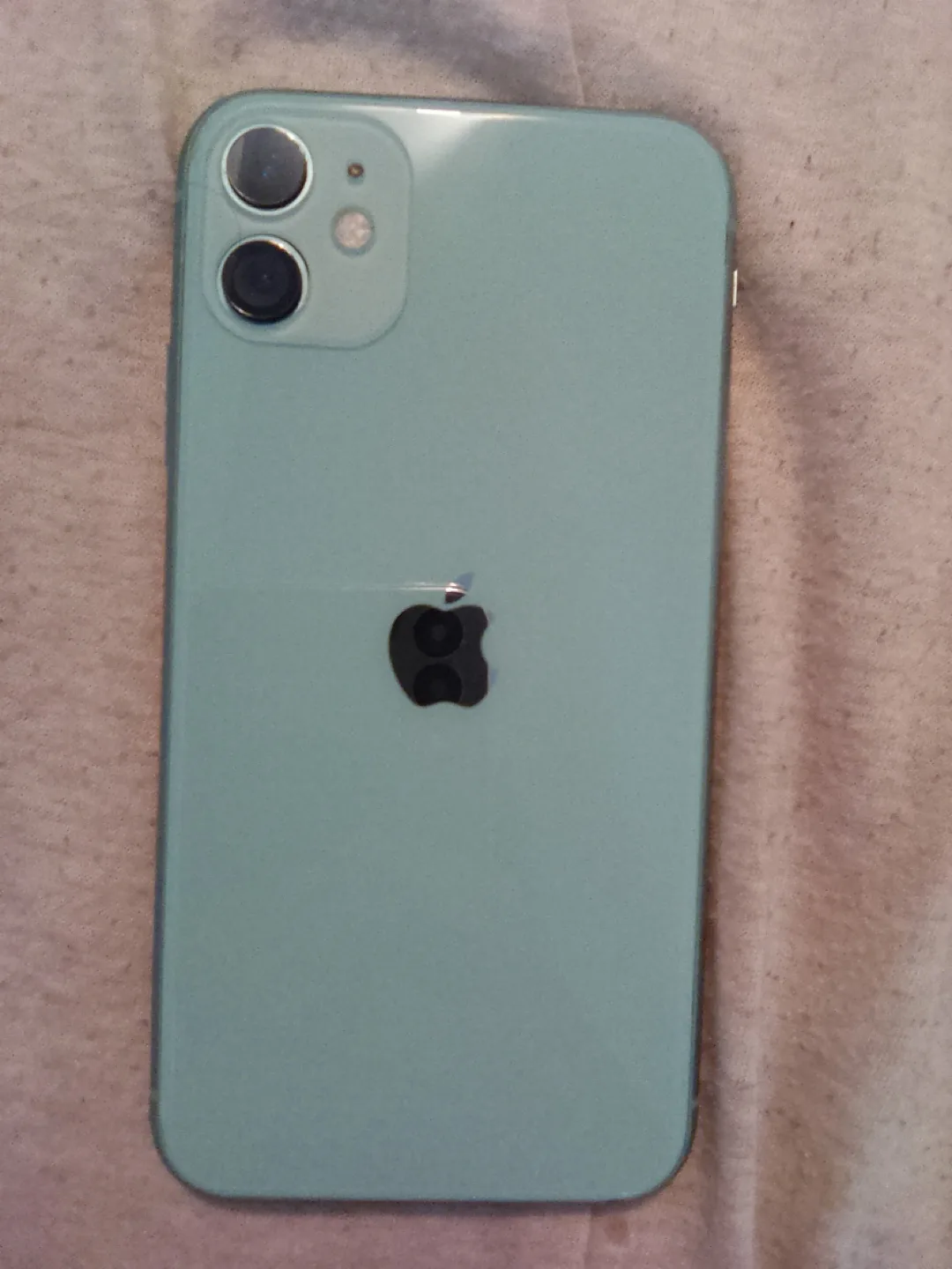 Apple iPhone 11 - Green (READ DESCRIPTION) thumbnail