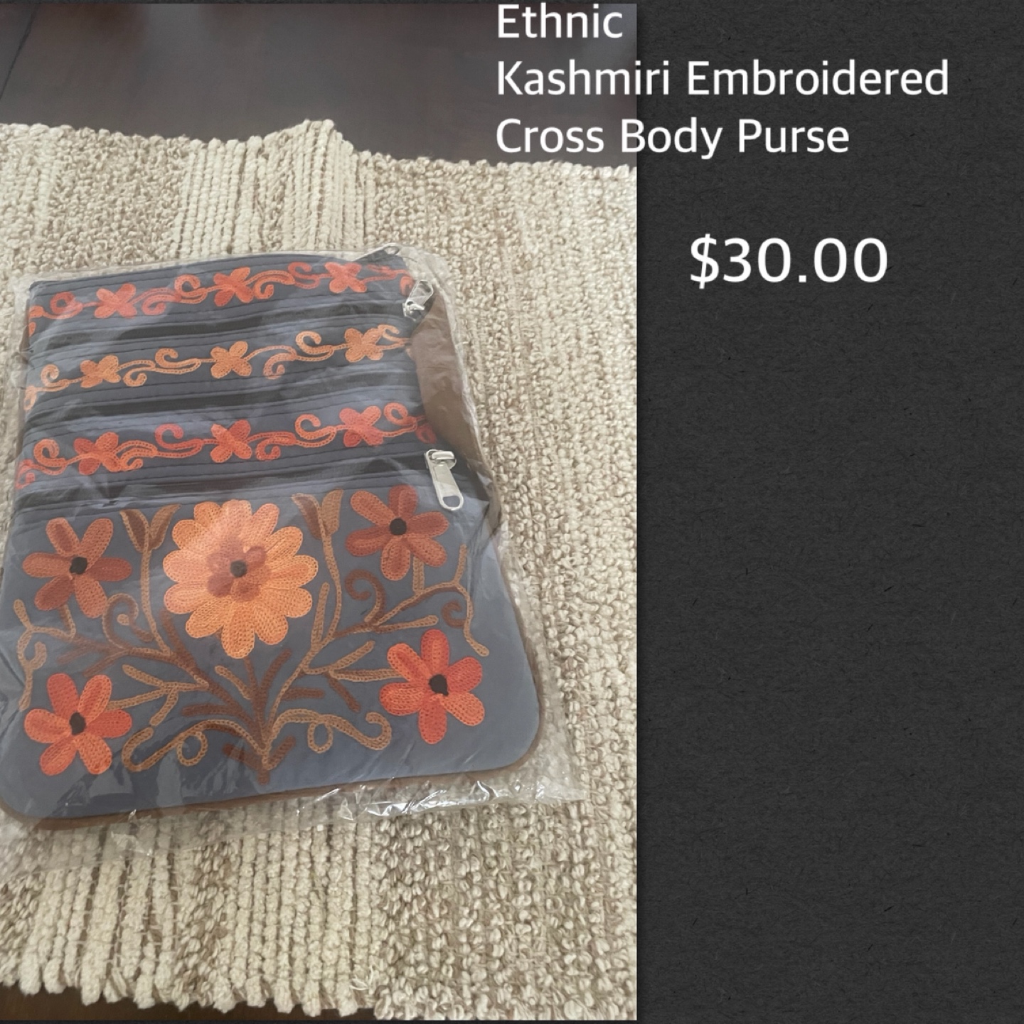 Branded Purses - photo 3