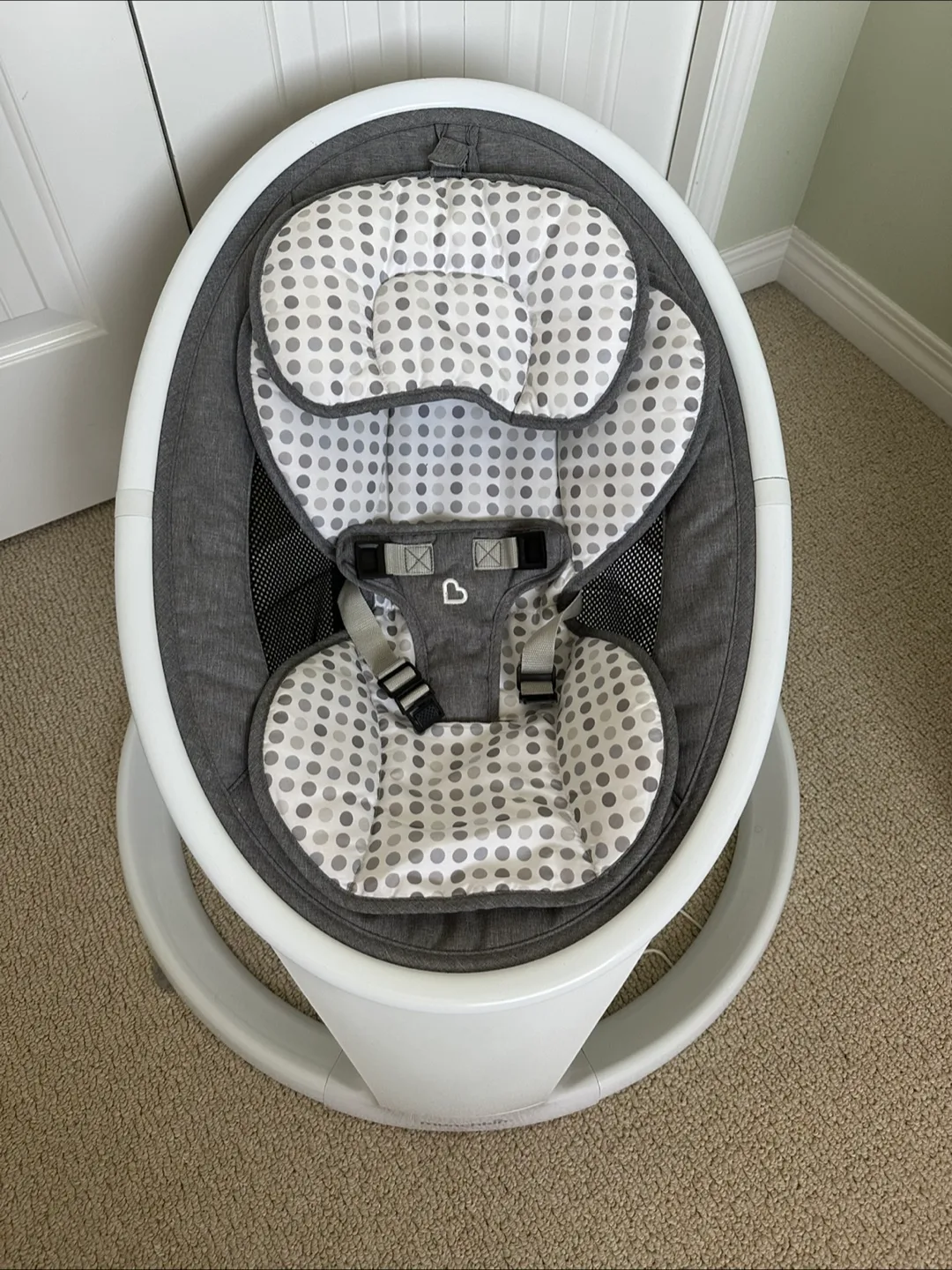 Munchkin Baby Swing thumbnail