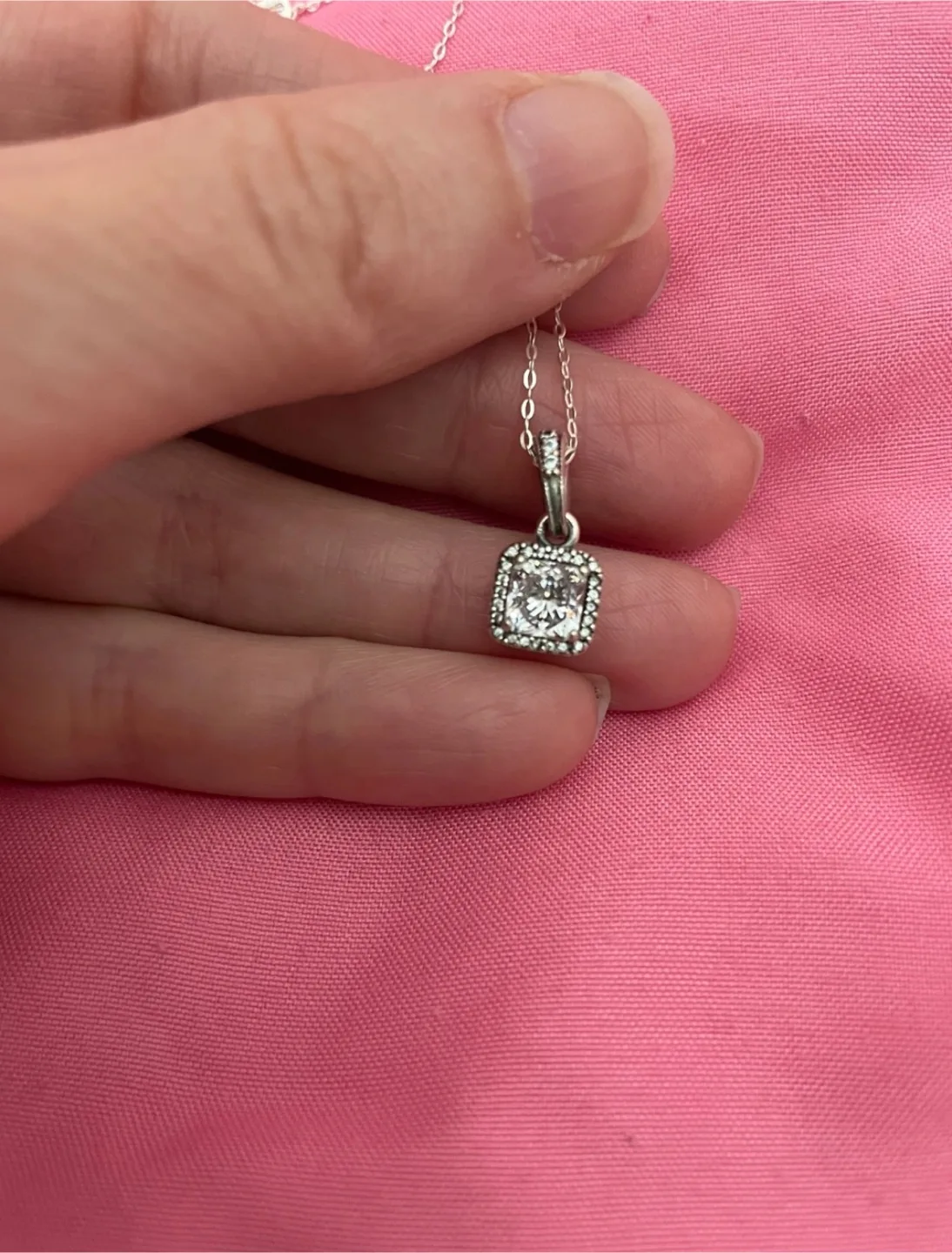 NEW! Pandora 925 Sparkling Square Necklace image indicator(2)