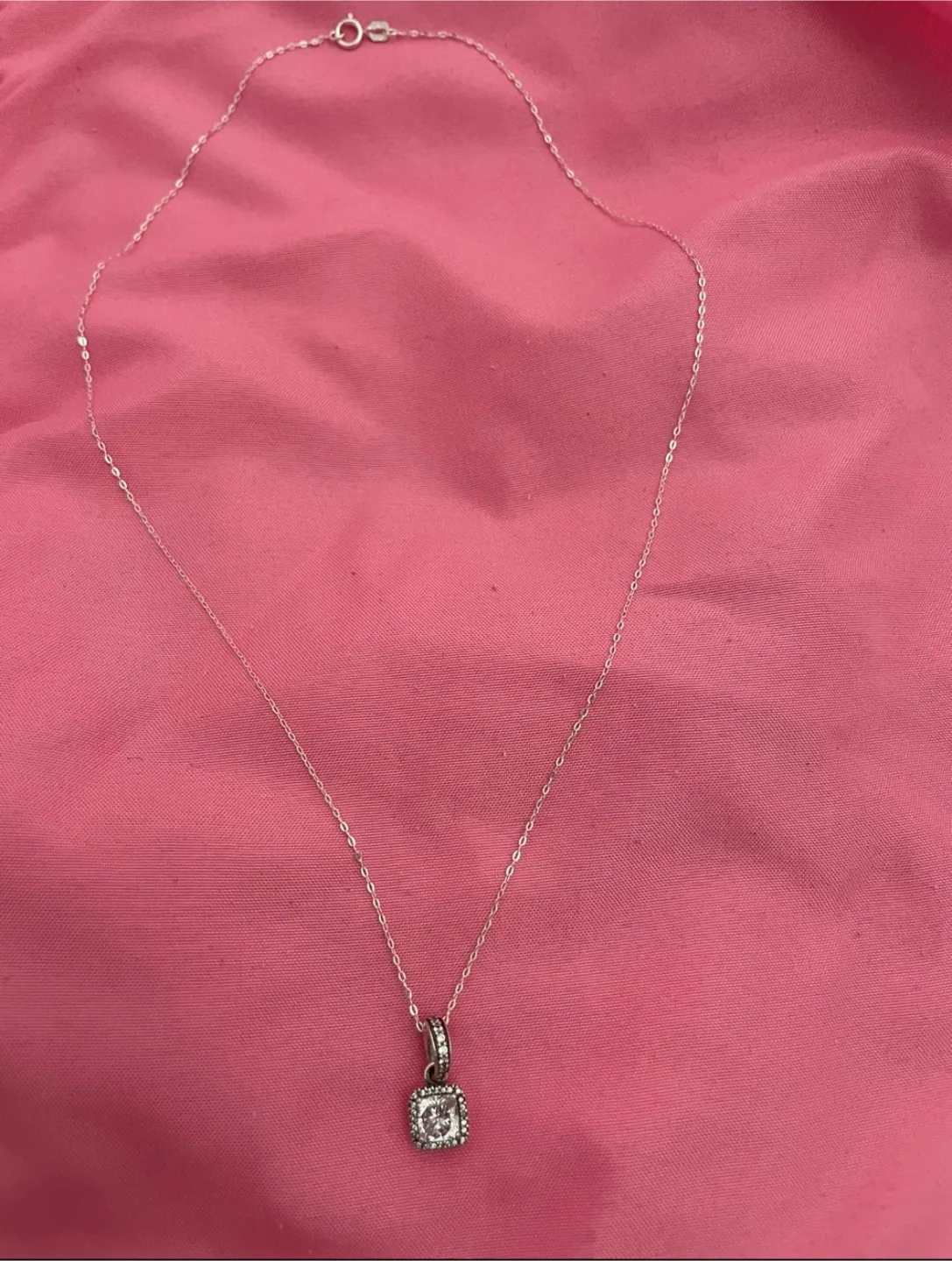 NEW! Pandora 925 Sparkling Square Necklace image indicator(3)