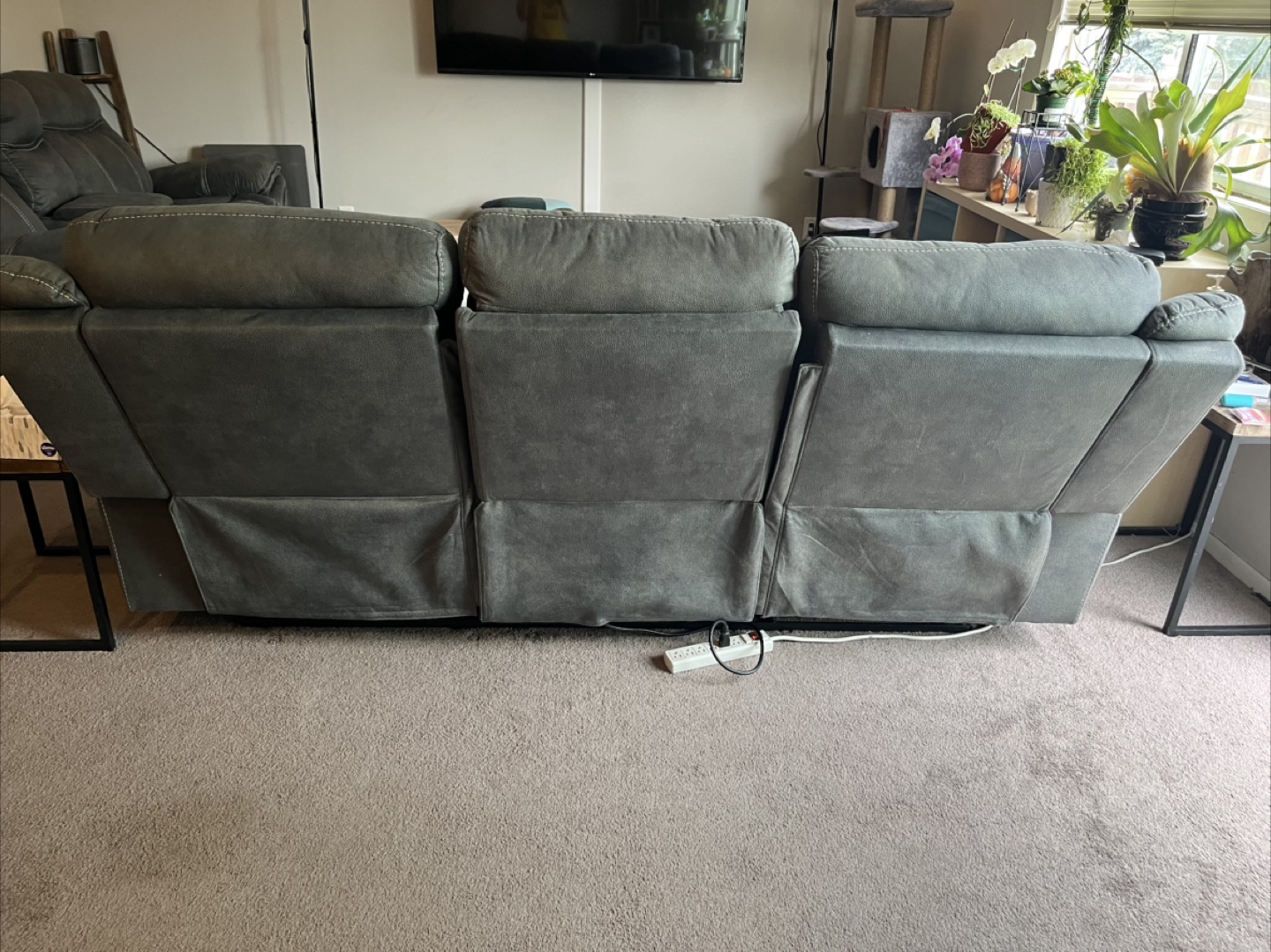 Set of 2 Grey Reclining Sofas with Console - photo 4