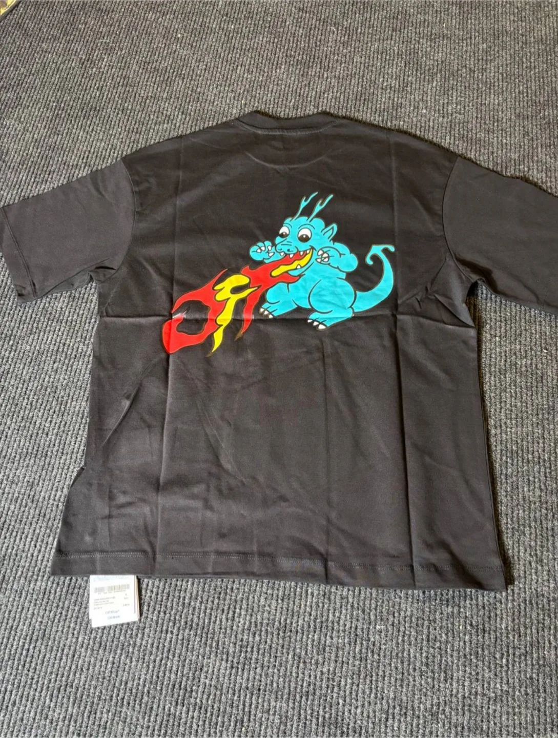 Authentic Off-White Dragon Black Tee Size L thumbnail