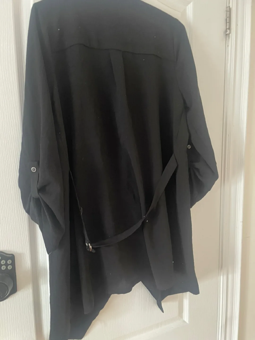 Black Silky Duster jacket wrap image indicator(2)