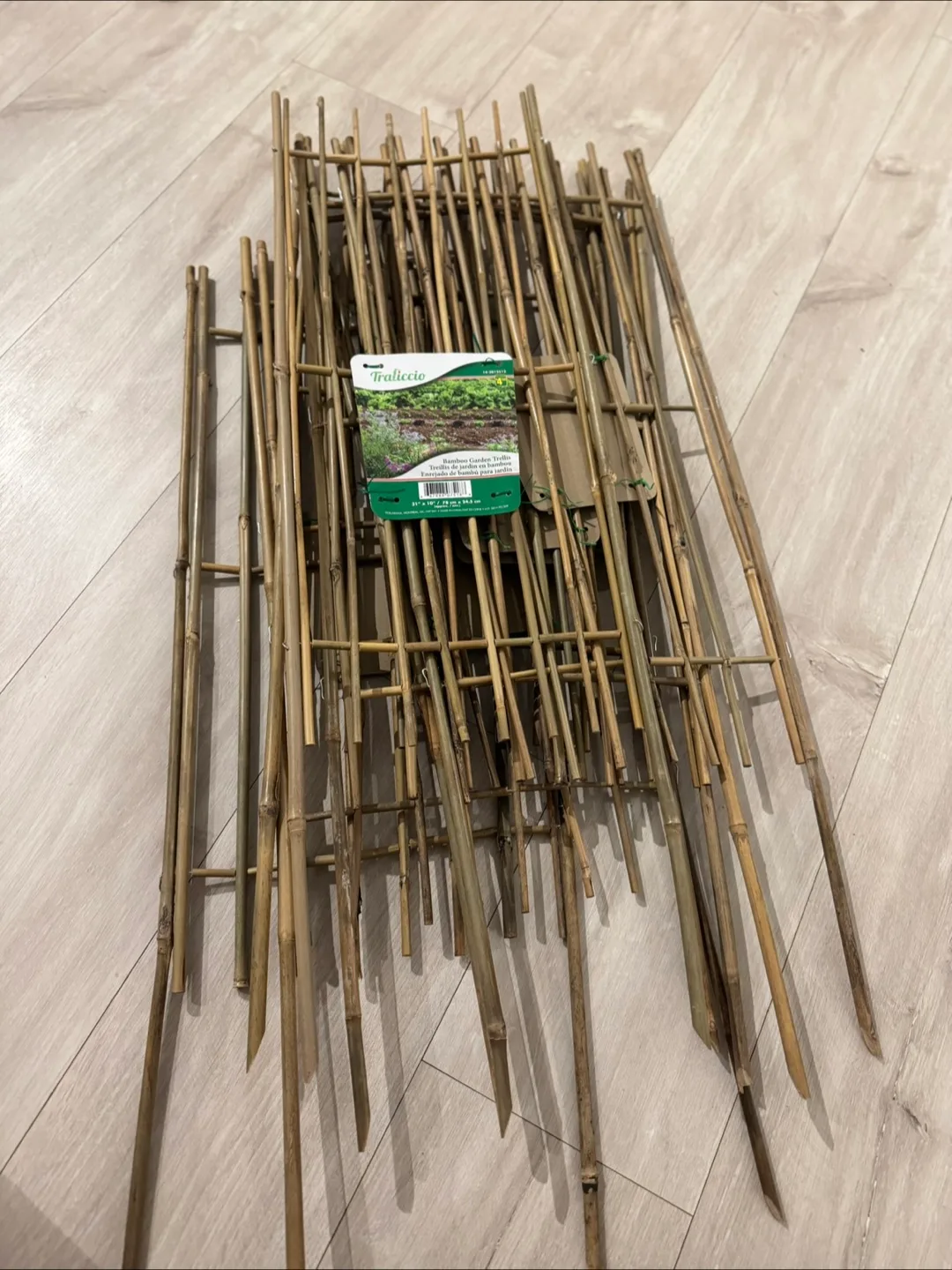 Bamboo Garden Trellis - 31" x 10" thumbnail