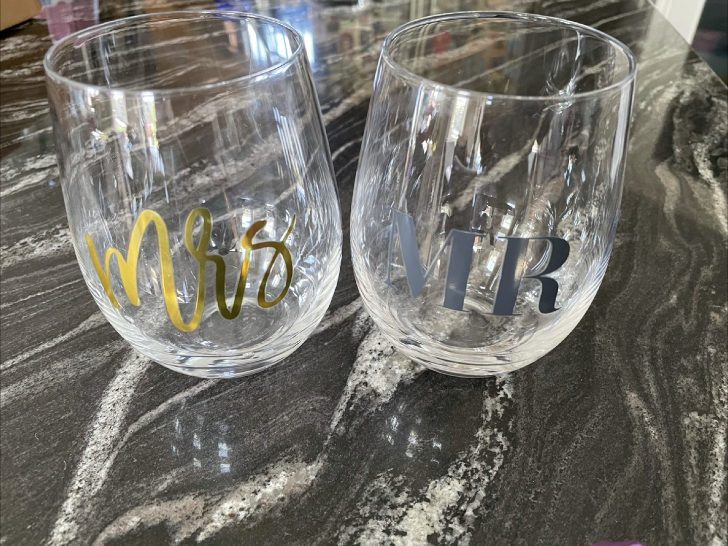 Mr. & Mrs. Wine Glasses - Wedding Decor