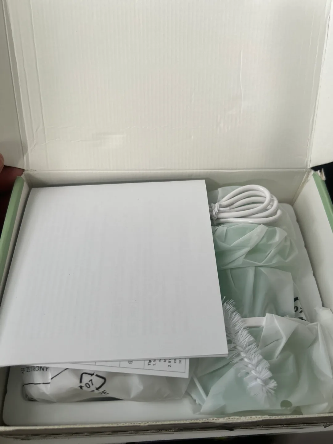 New Momcozy Portable Bottle Warmer image indicator(2)