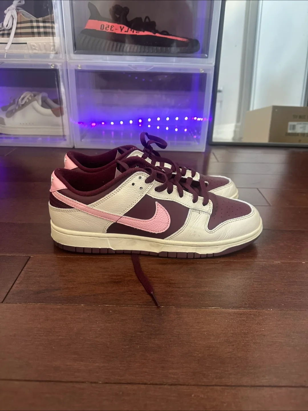 Nike Dunk Low valentines ( no box ) thumbnail