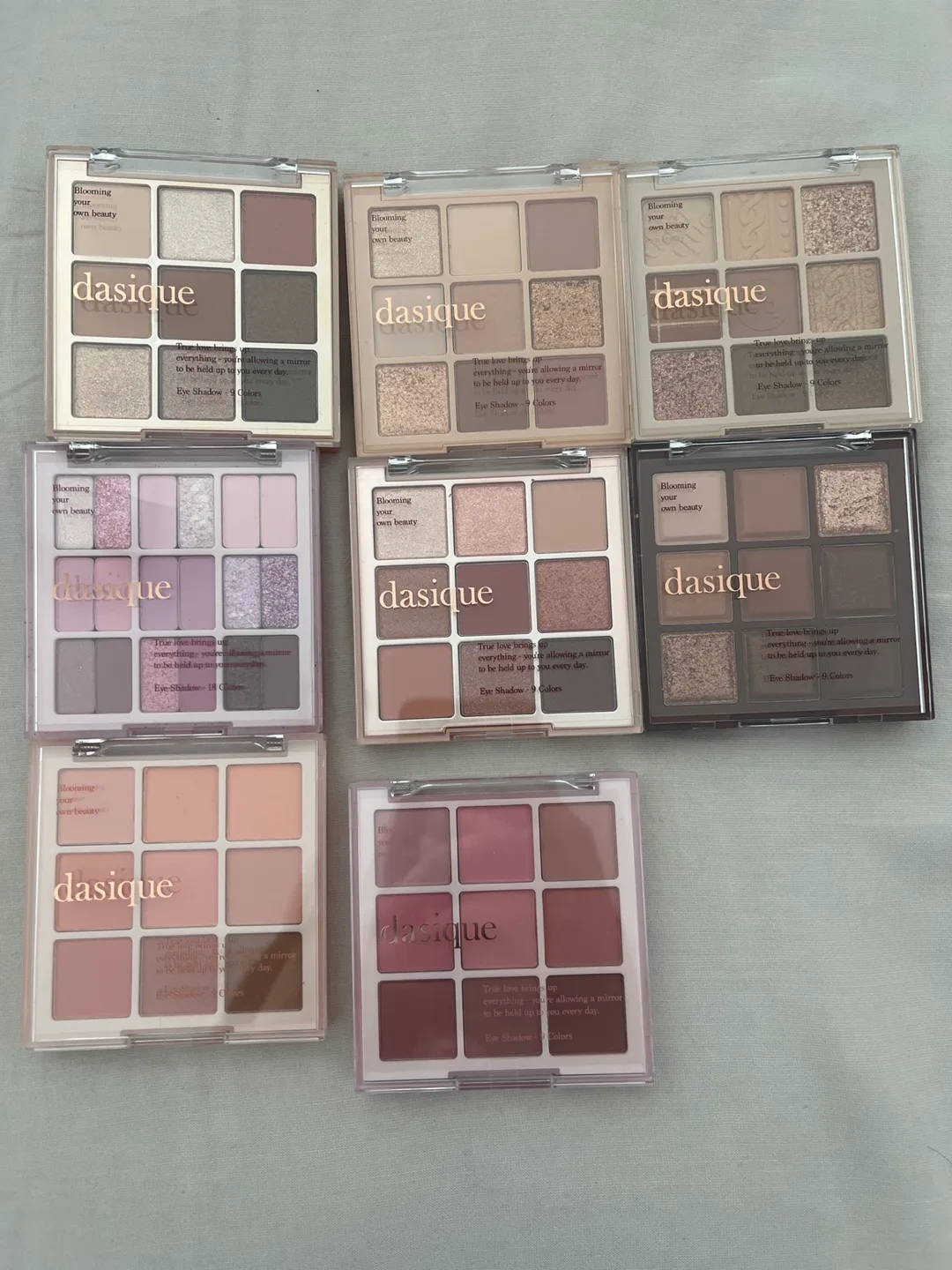 Dasique Eye Shadow Palettes - 9 Colors thumbnail