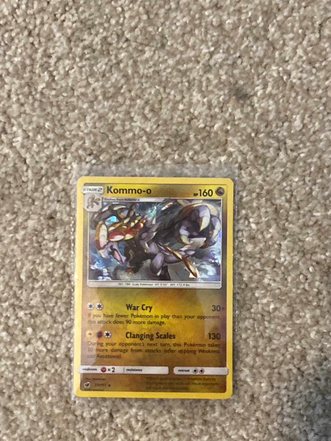 Kommo-o Pokemon Card thumbnail