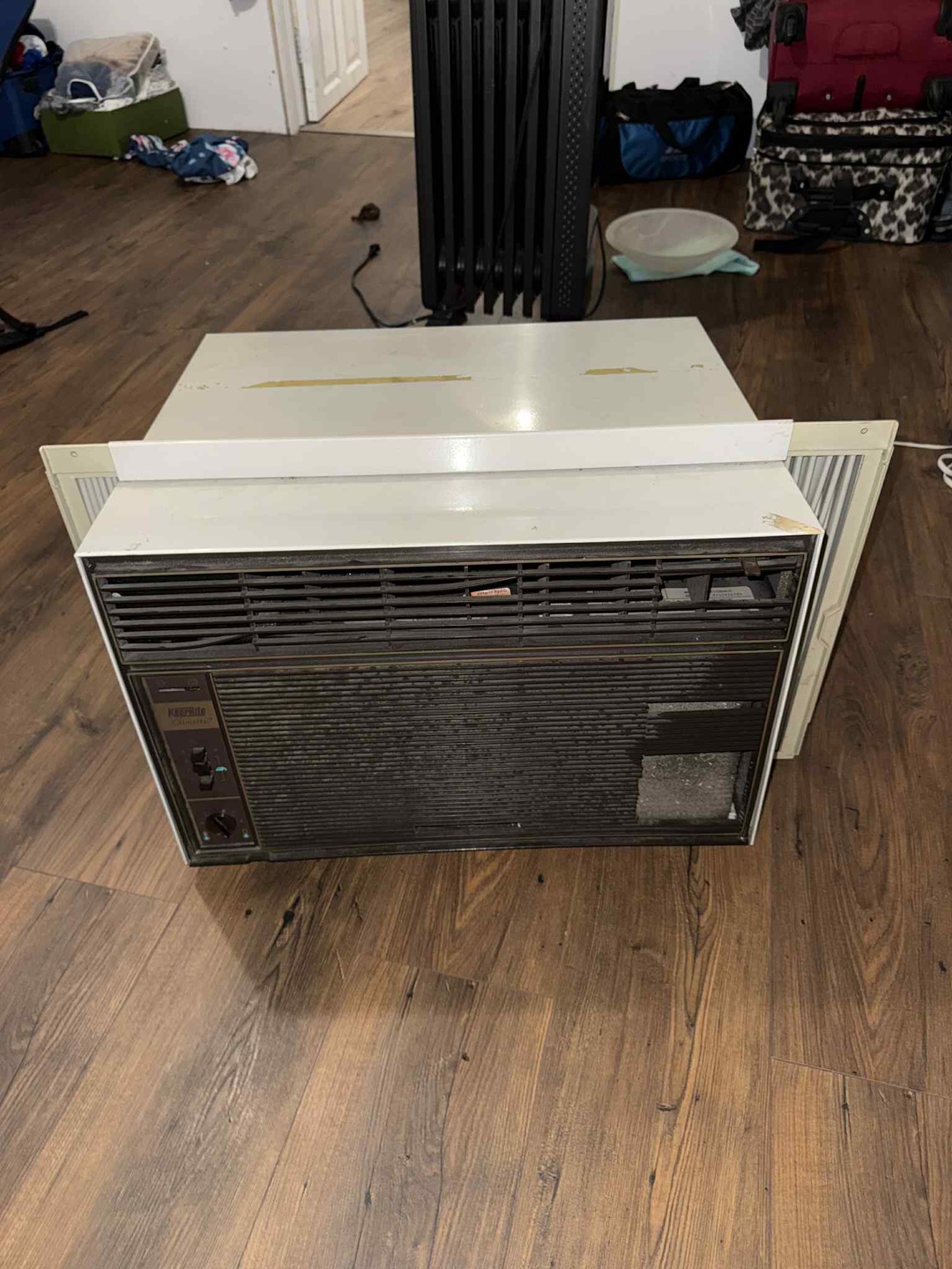 Kelvinator Window Air Conditioner