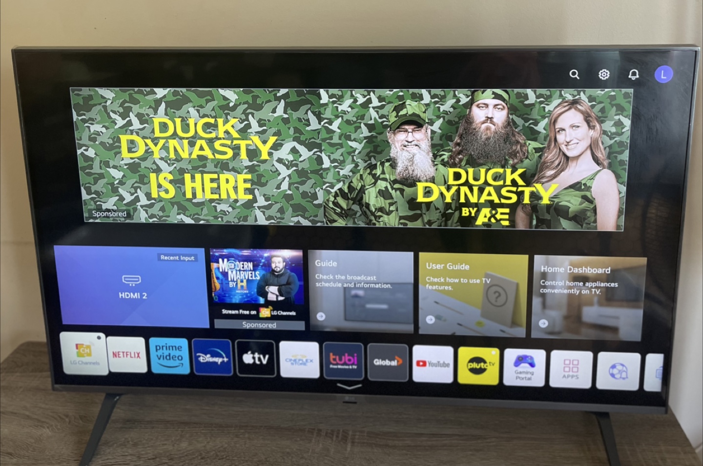 LG 4K UHD LED Smart TV 43 inch