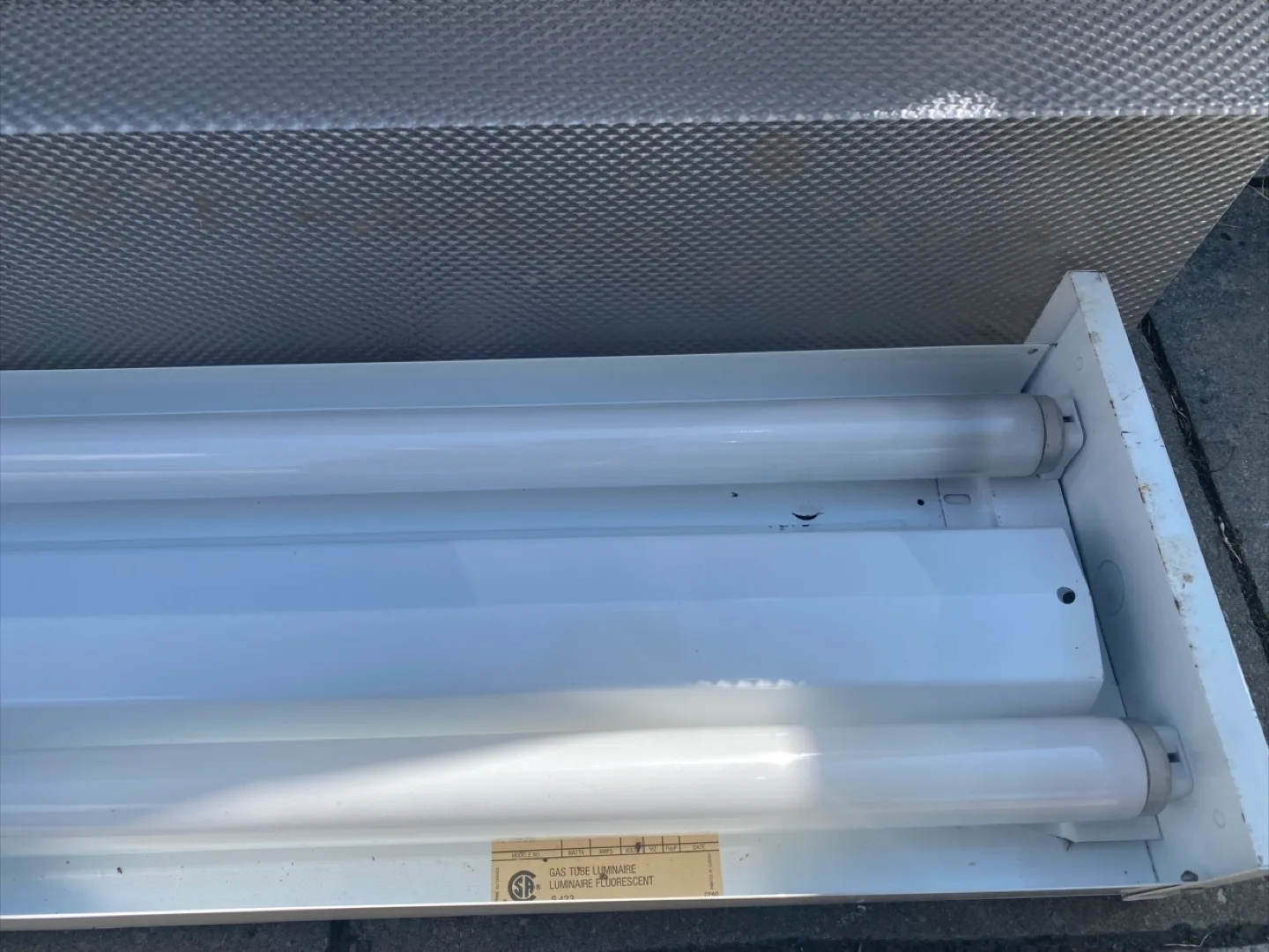 Fluorescent Light Fixture image indicator(2)