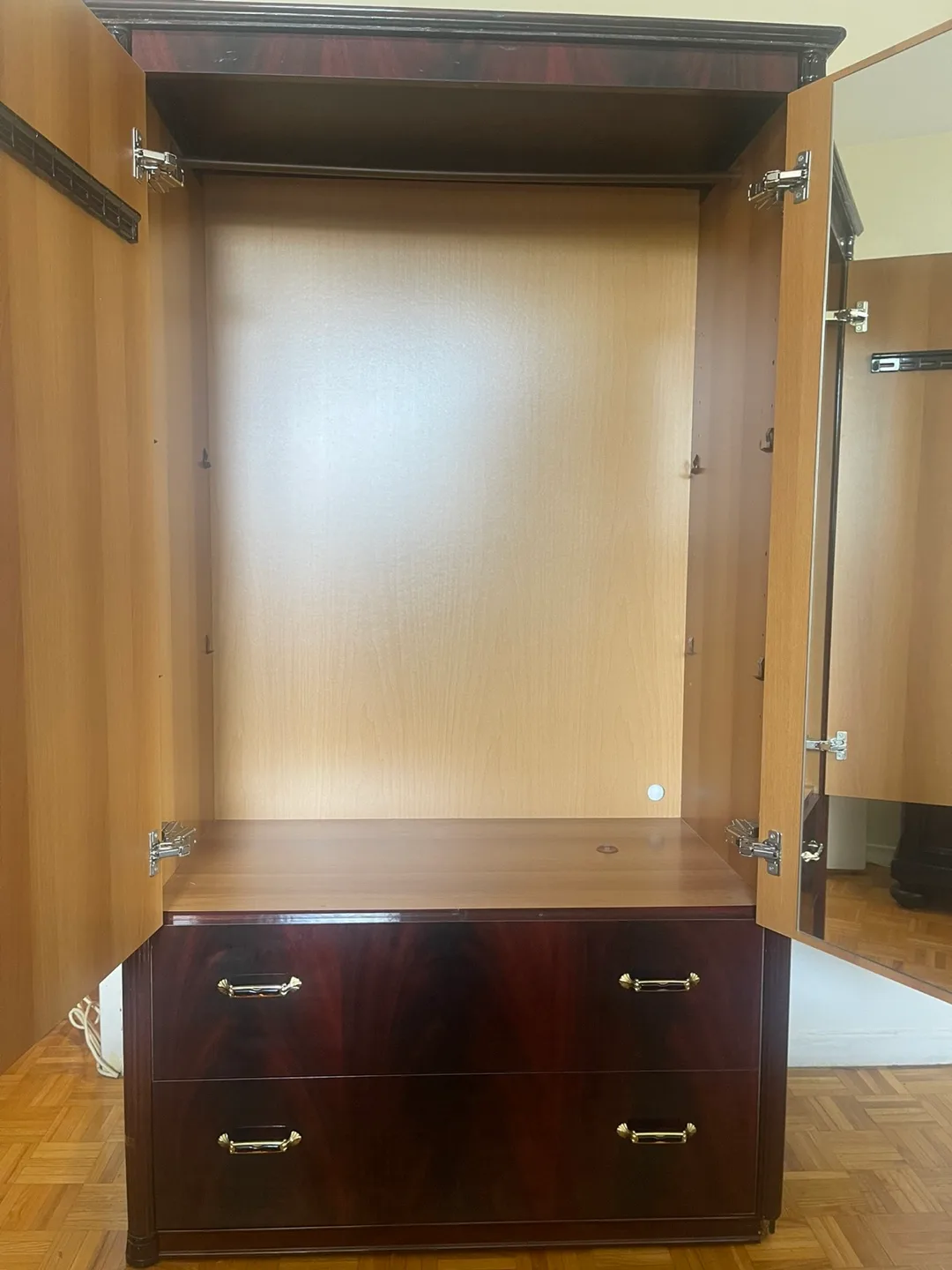 Wooden Armoire Wardrobe image indicator(4)