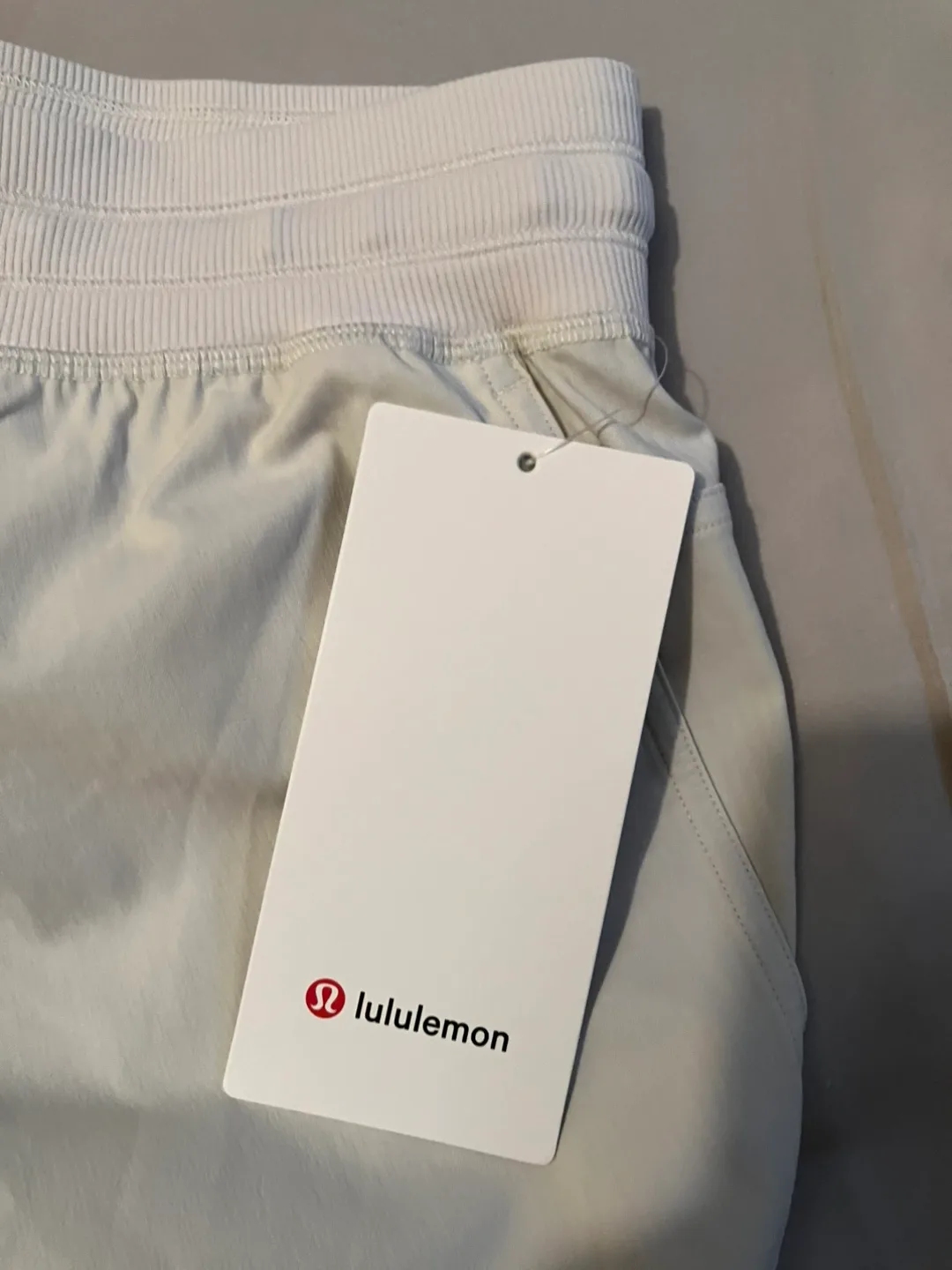 Lululemon Jogger Pants XL new with tags image indicator(5)