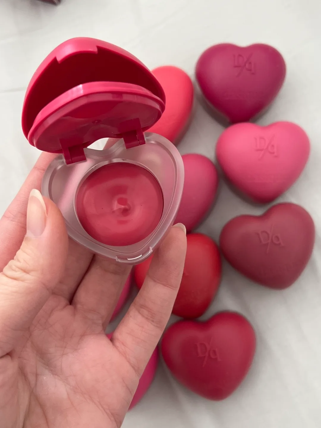 Dasique Souffle Color Pot Blush, lip tint image indicator(3)