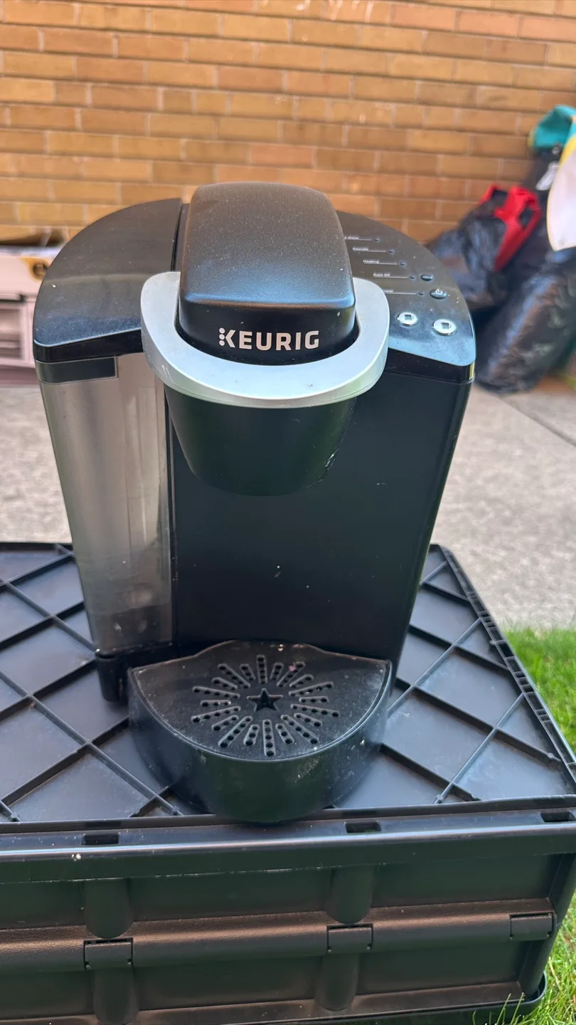Keurig Coffee Maker thumbnail
