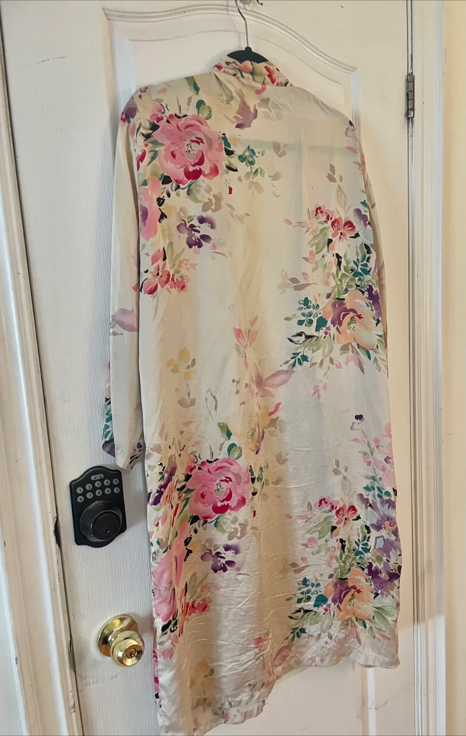 Silk Kimono size 10-12 image indicator(3)