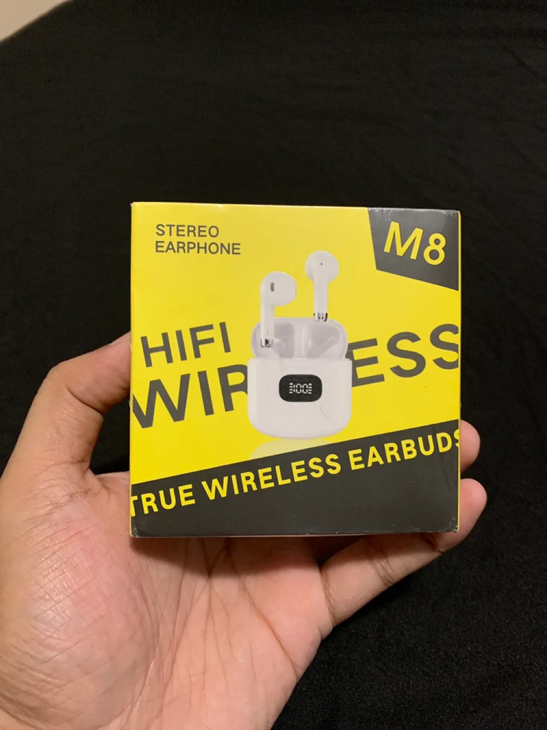M8 HiFi Wireless Earbuds - New in Box thumbnail