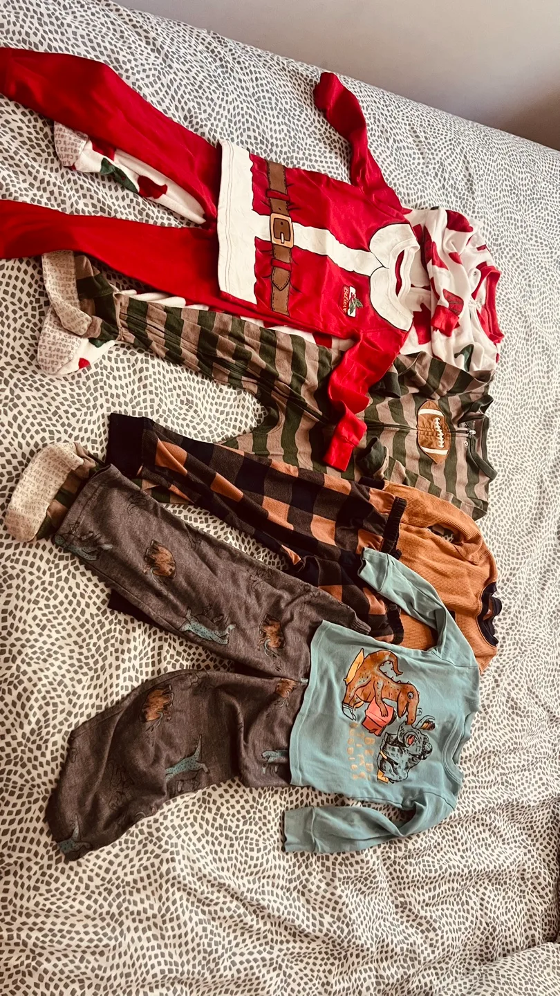 5 boy pijama size 3t thumbnail