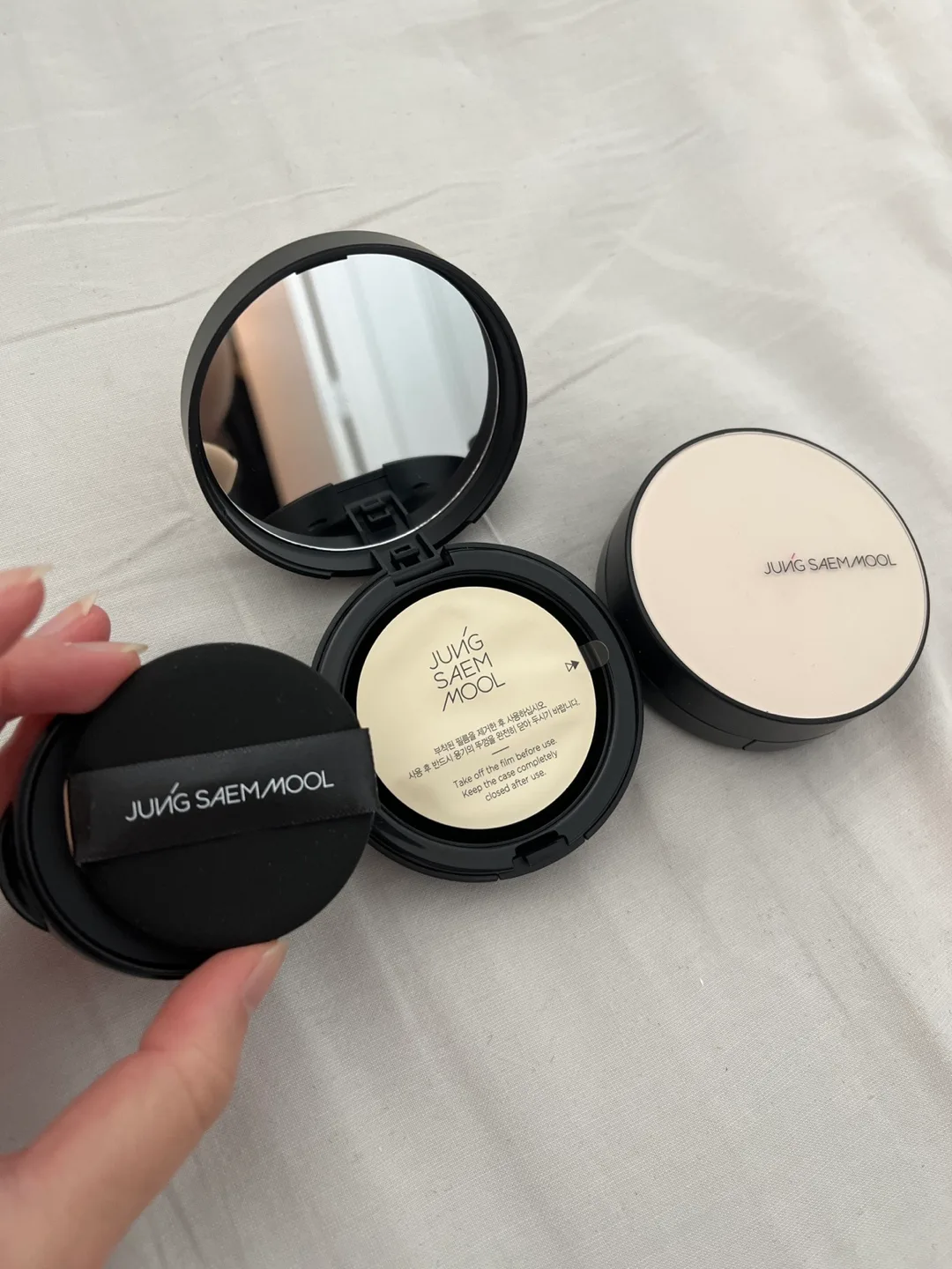 Jung Saem Mool Foundation SPF 50 thumbnail