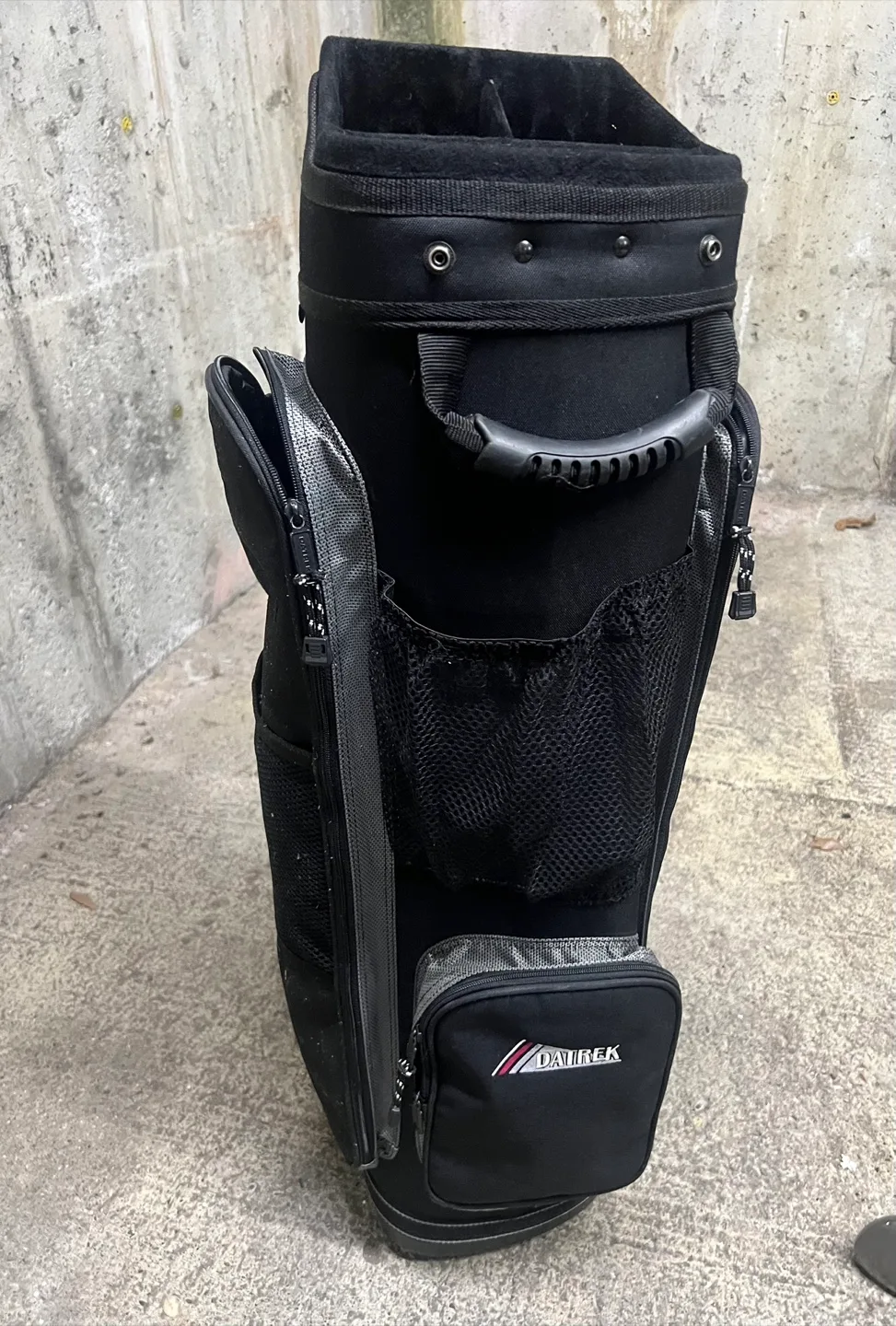Datrek Black Golf Bag image indicator(2)