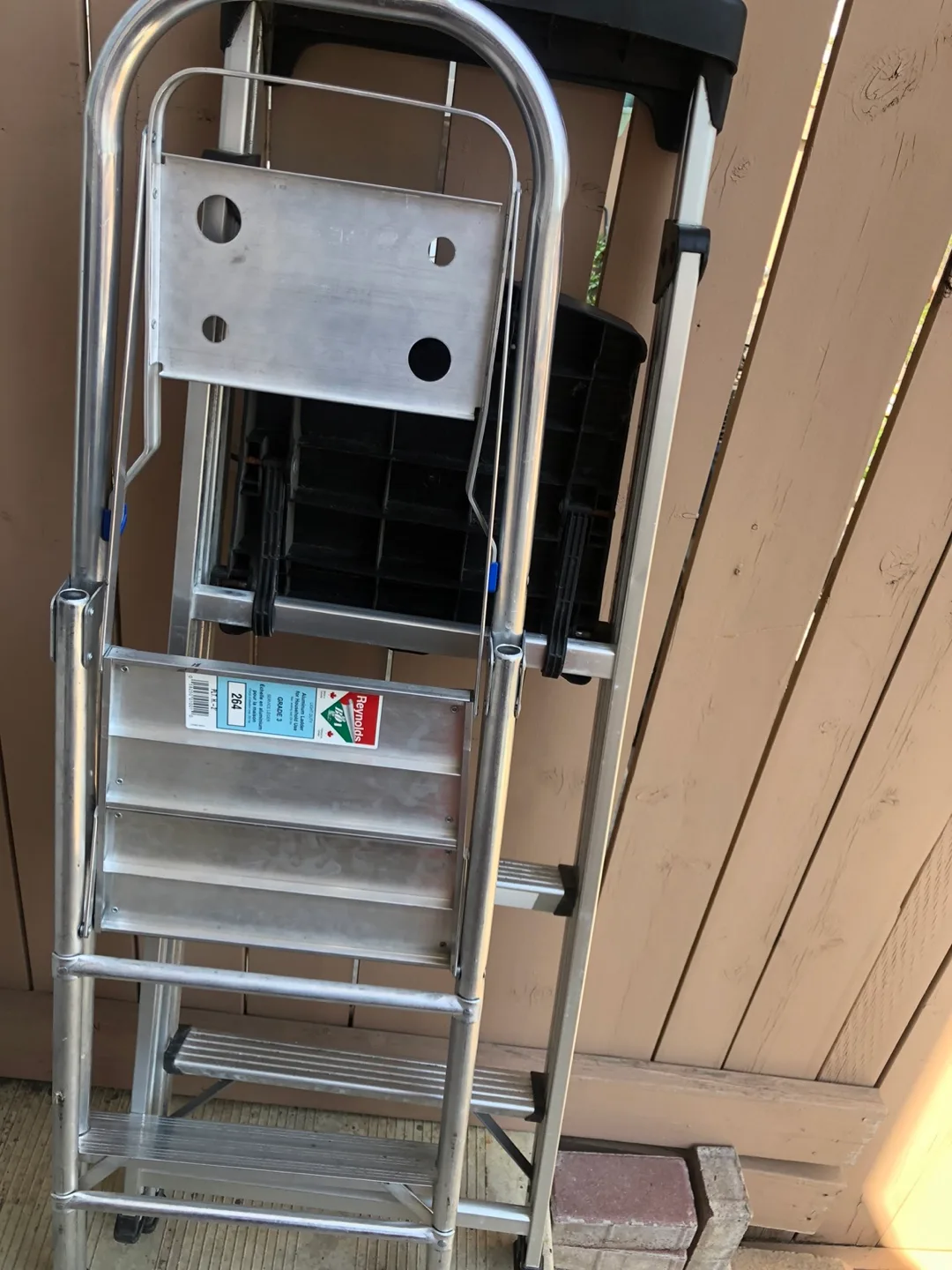 Various Metal Step Ladders 4’ thumbnail