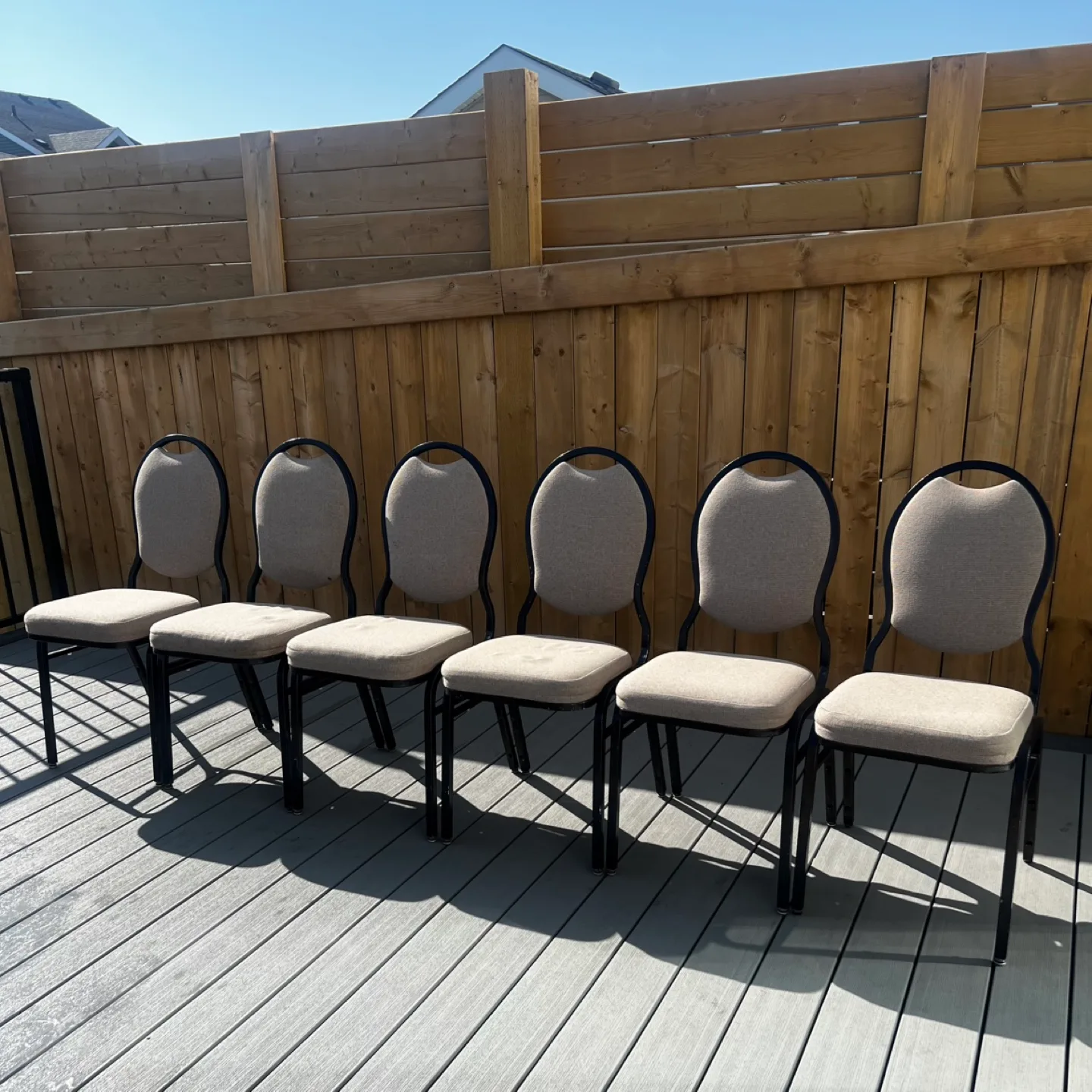 6 Chairs thumbnail