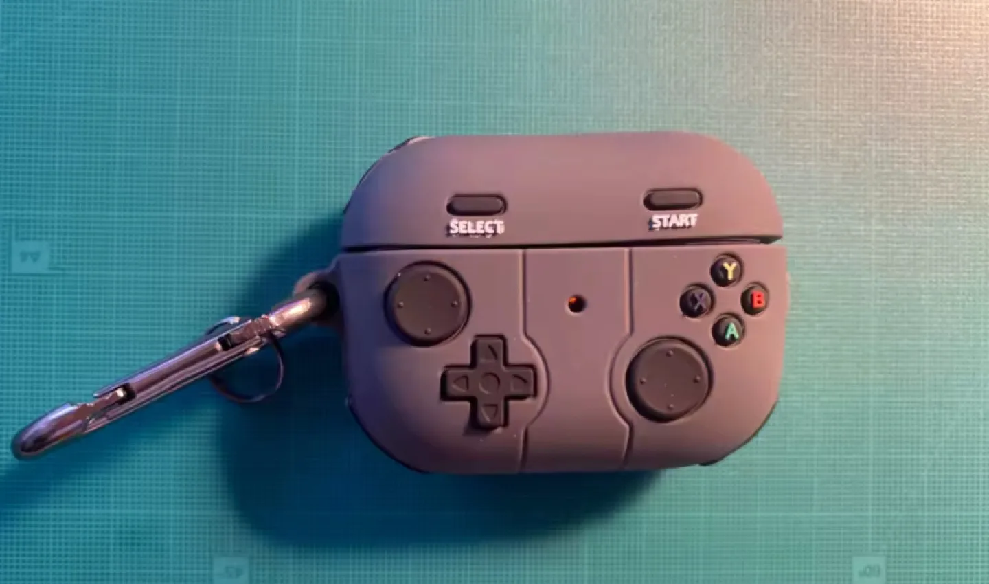 AirPods Pro Case - Controller & Gatorade thumbnail