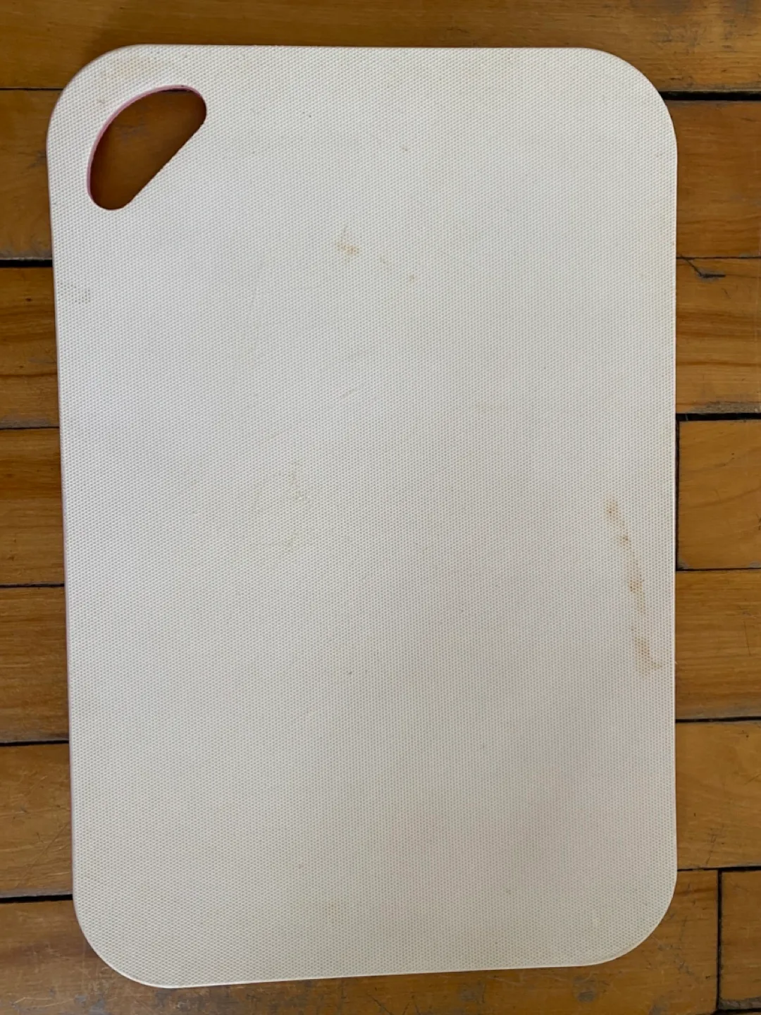 Red Cutting Board & Kitchen Utensils image indicator(2)