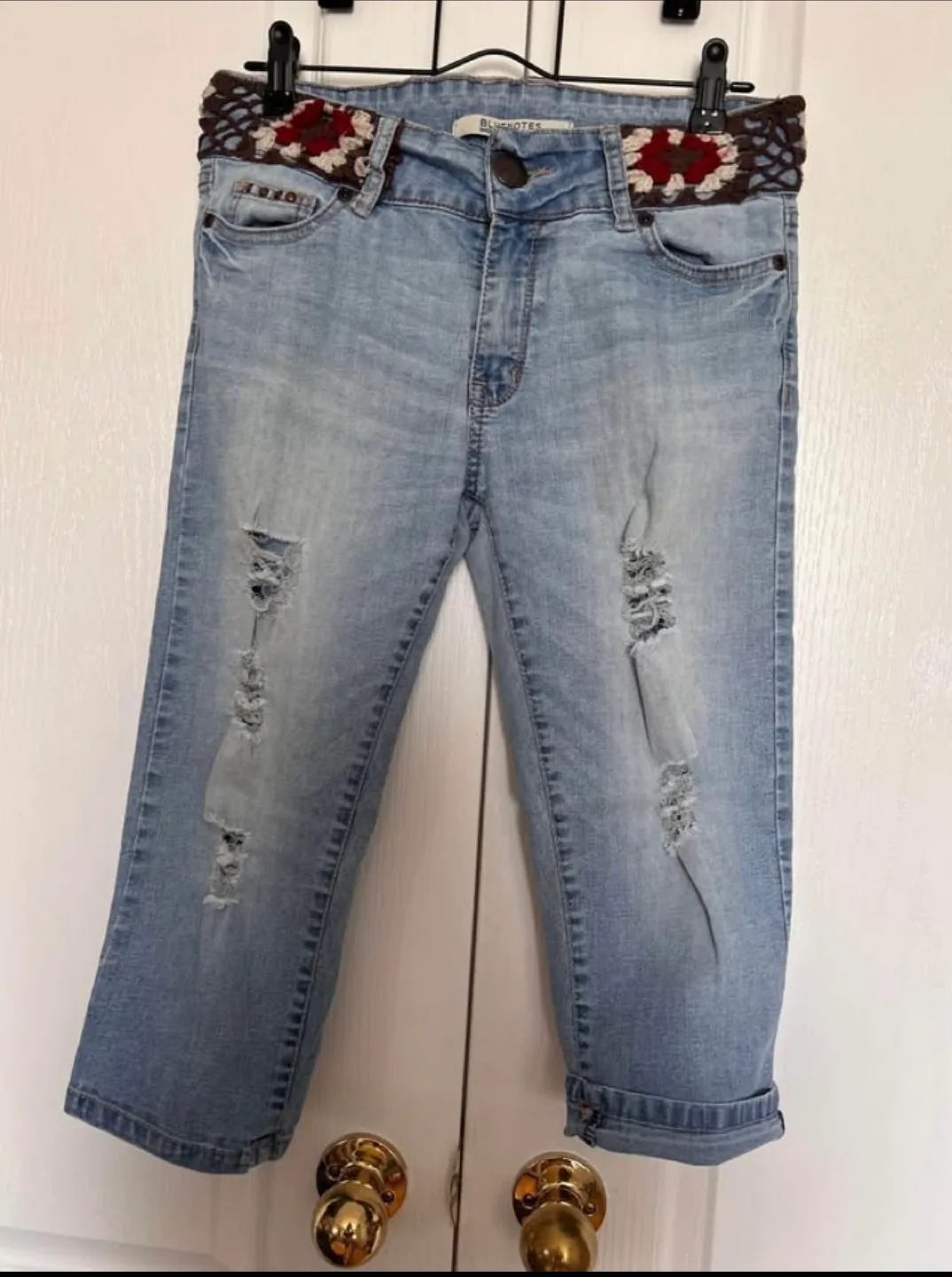 Bluenotes Denim Capri Pants image indicator(2)