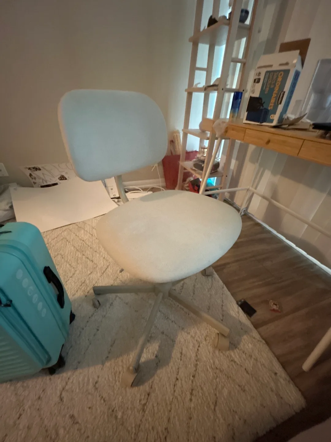 White Desk Chair thumbnail