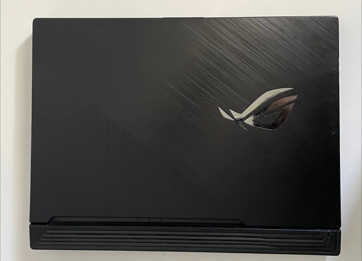 ASUS ROG Strix  (USED) G512LI (2022) Gaming Laptop thumbnail