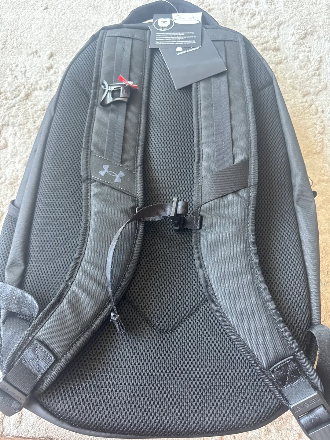 Under Armour Unisex Hustle 5.0 Backpack - Black image indicator(4)