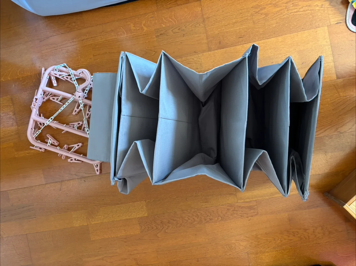 Hanging Closet Organizer & Clothes Drying Rack thumbnail