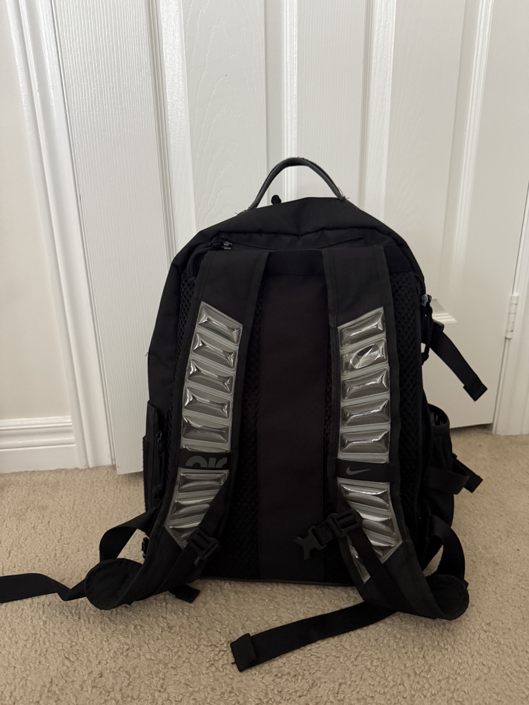 Nike Black Backpack - photo 2