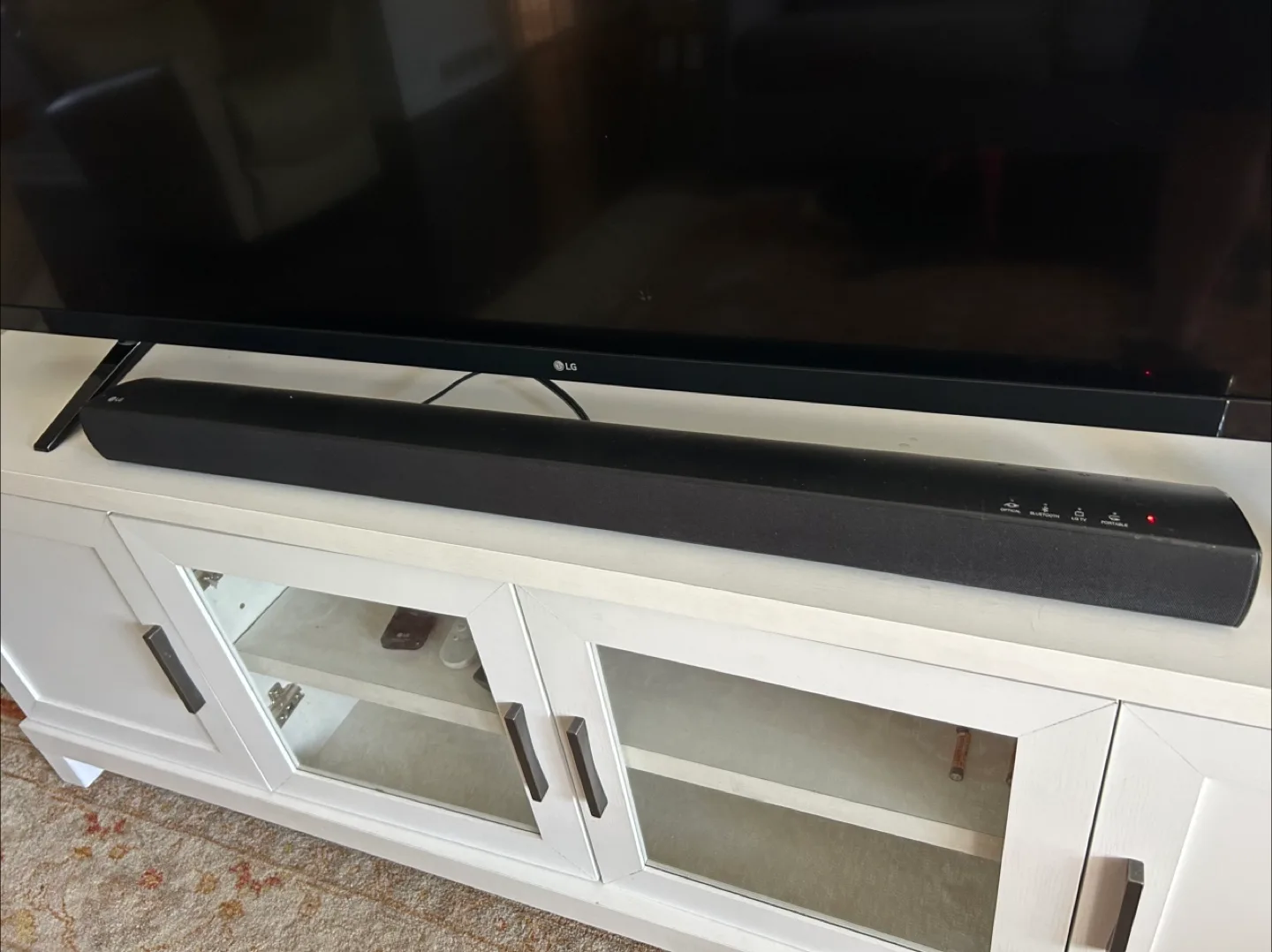 LG SH2 Soundbar - Soundbar only - includes digital optical cable thumbnail
