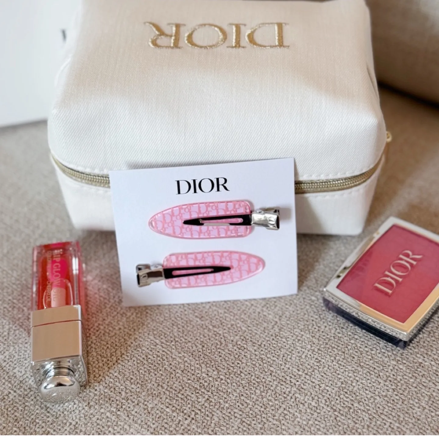 Dior Pink Hair Clips - Set of 2 image indicator(2)