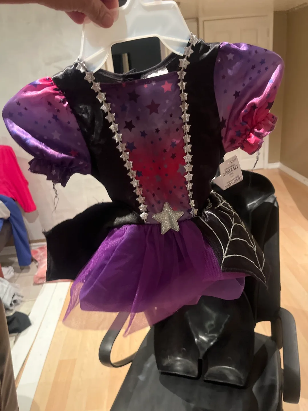 Halloween Witch Costume - Size 2T image indicator(2)